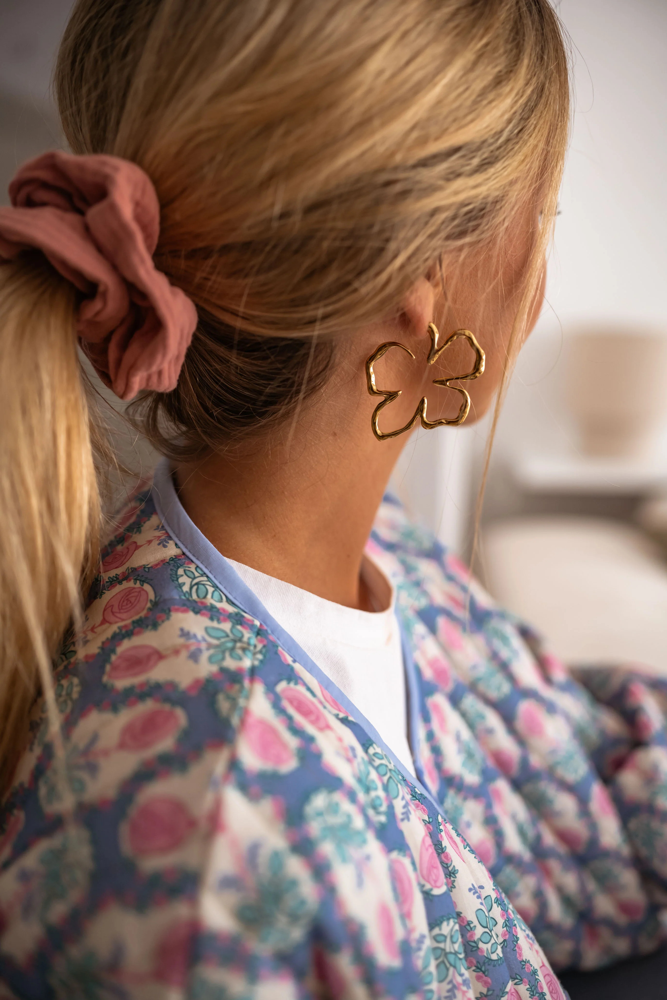 Golden Hosna Earrings | Easy Clothes