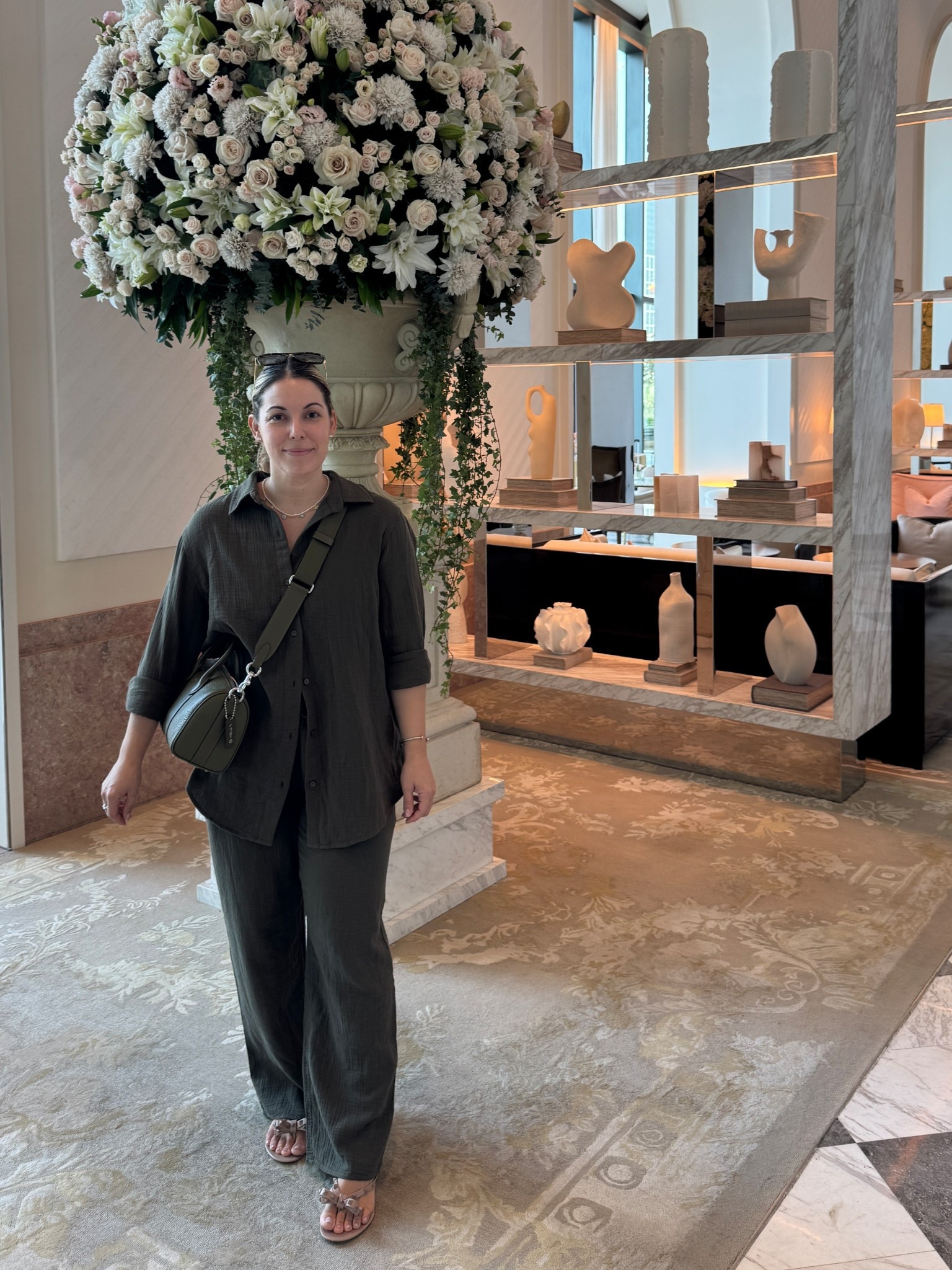 🫒 Dubai OOTD
set in size S

#LTKFindsUnder100 #LTKTravel #LTKStyleTip