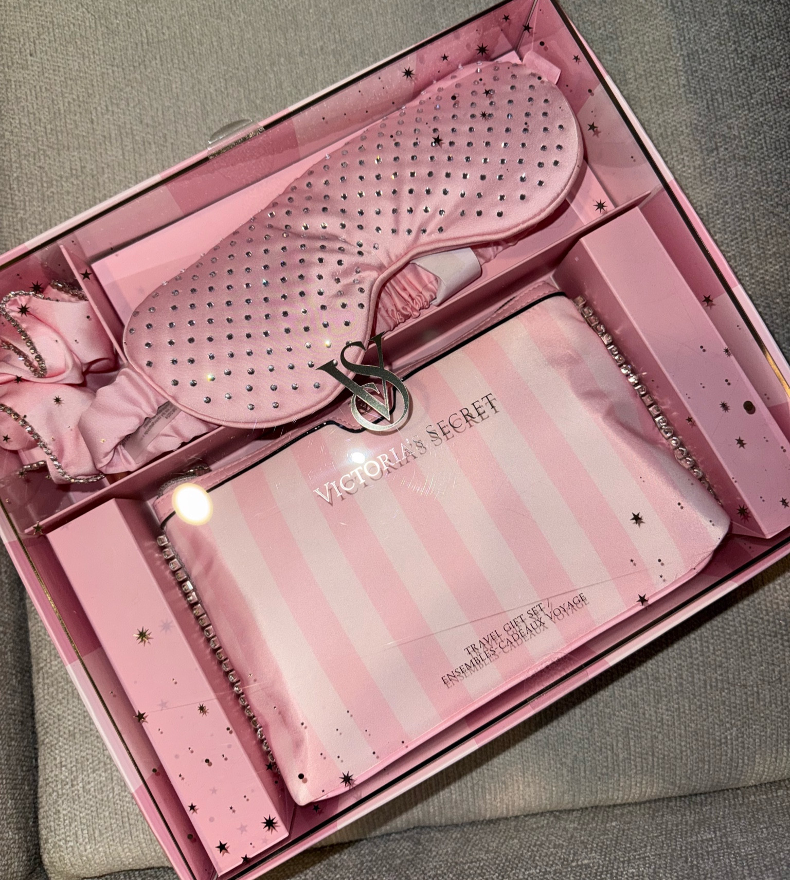 Victoria Secret Beauty sleeping kit 

#LTKHoliday #LTKGiftGuide