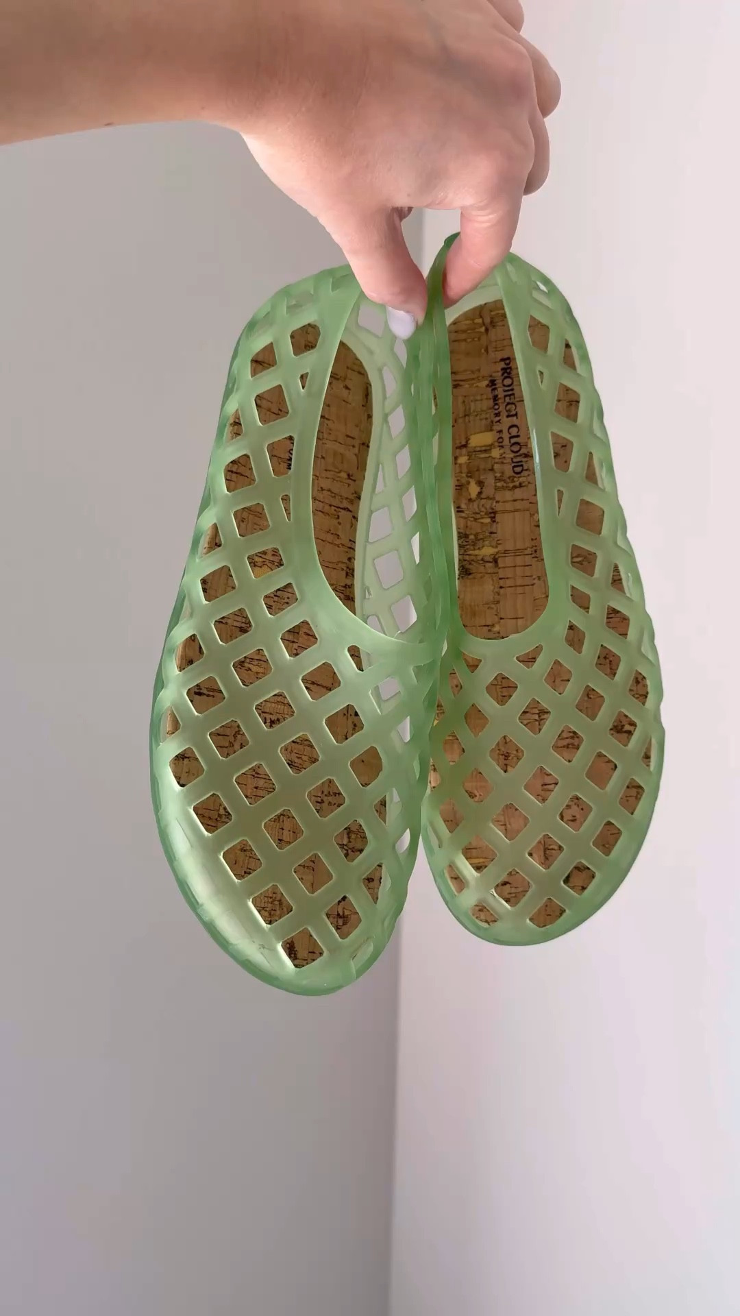 Amazon jelly shoes! These come in a bunch of colors and are surprisingly comfortable! I’m grabbing them in red too! Under $40

Amazon find, jelly shoes, jelly flats, Amazon fashion, summer style 