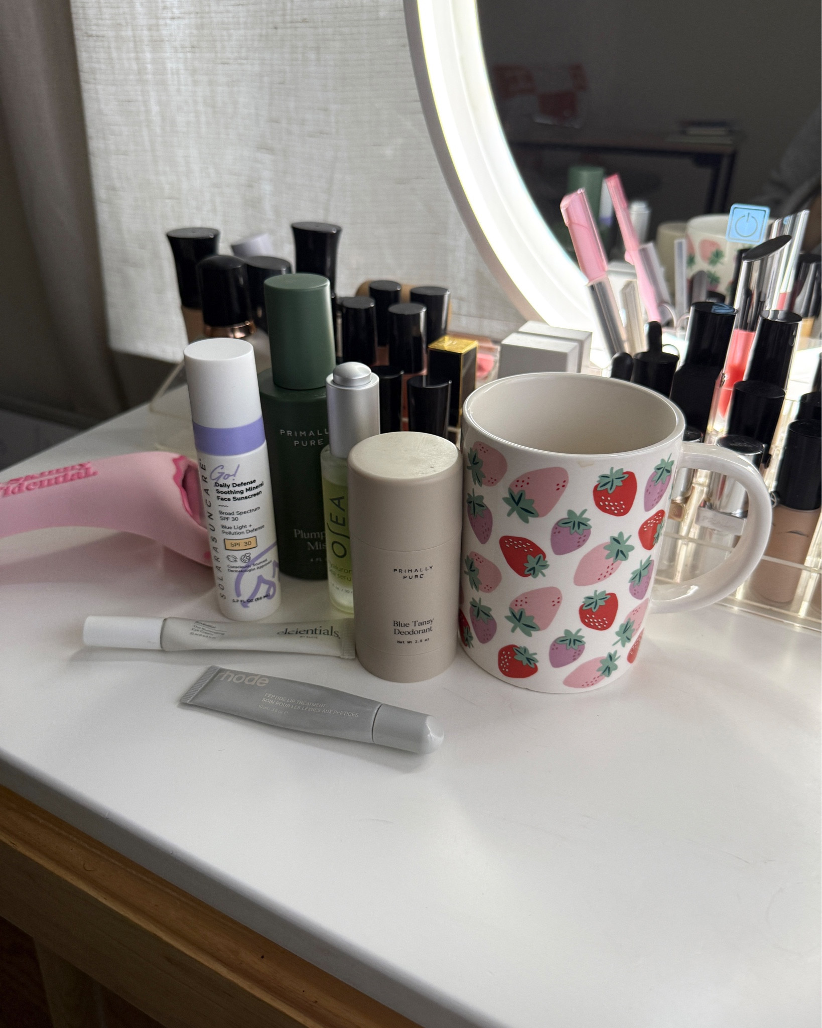 Morning Roundup 🤍

#LTKBeauty #LTKmorningroutine #LTKgrwm