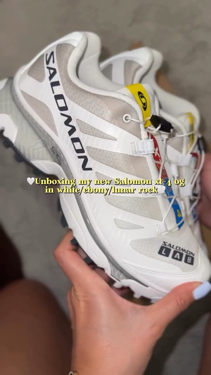Obsessed 😍 and ready for Peru🇵🇪
🤍 Salomon xt4-og in white/eclipse/lunar rock