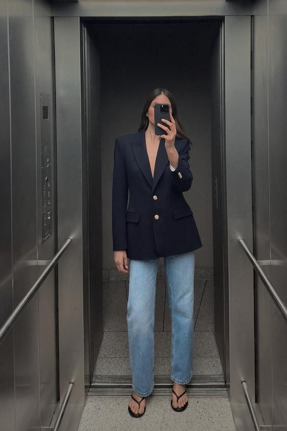 FITTED SHOULDER PAD BLAZER | Zara US