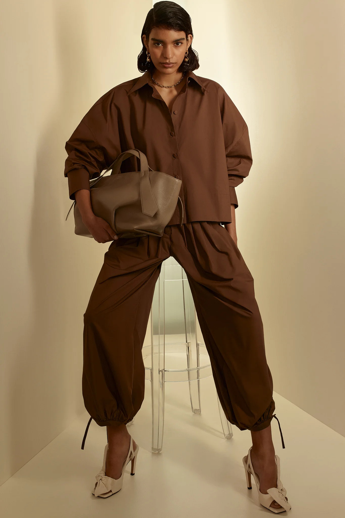 PARACHUTE PLEAT TROUSER - CAFE - Scanlan Theodore | Scanlan Theodore AU