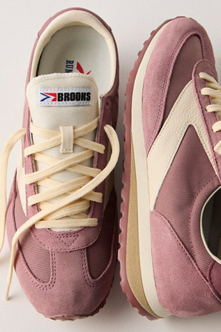 Brooks Vanguard Sneakers | Free People (Global - UK&FR Excluded)