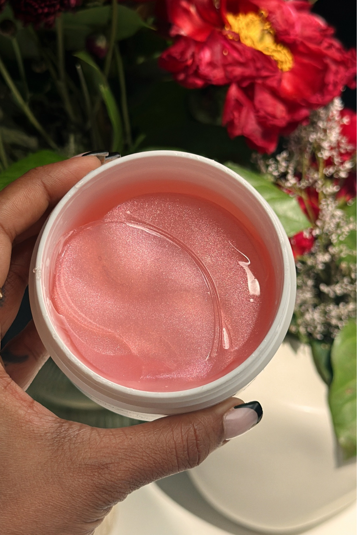 Shop Heimish Cosmetic’s Bulgarian Rose Hydrogel eyepatches for maximum brightening and anti wrinkle properties! 

#LTKbeauty