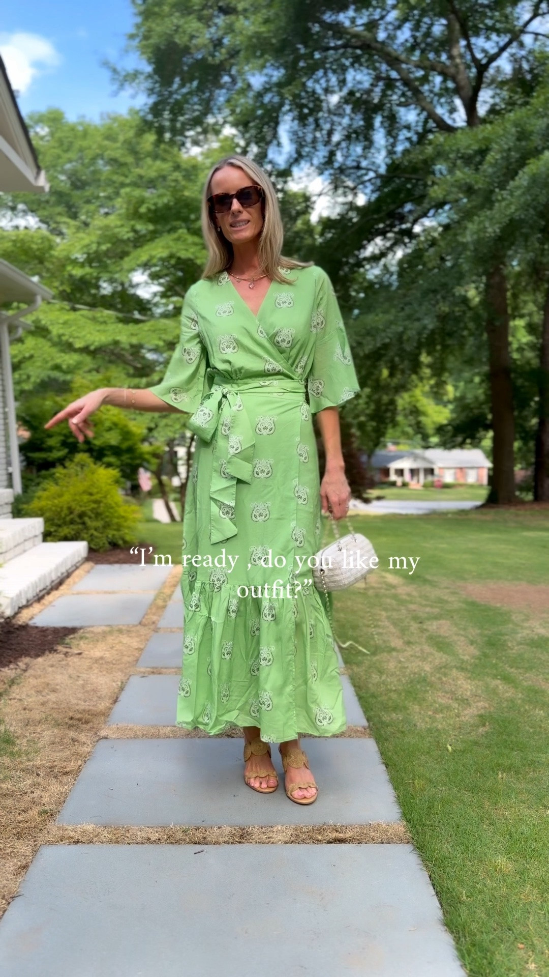 These teens 🤦🏼‍♀️ but they look cute and I love my look so 🫶🏻

Cutest little sets on them! Refreshed for summer! They also have shorts attached!

XS in my look 

@cakefordinner