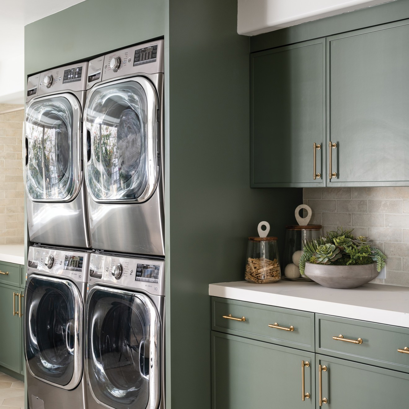 Avondale 2" x 8" Matte Brick Tile in Early Gray | Bedrosians Tile and Stone