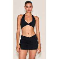 Black Sculpt Twist Front Halter Neck Sports Bra | PrettyLittleThing US