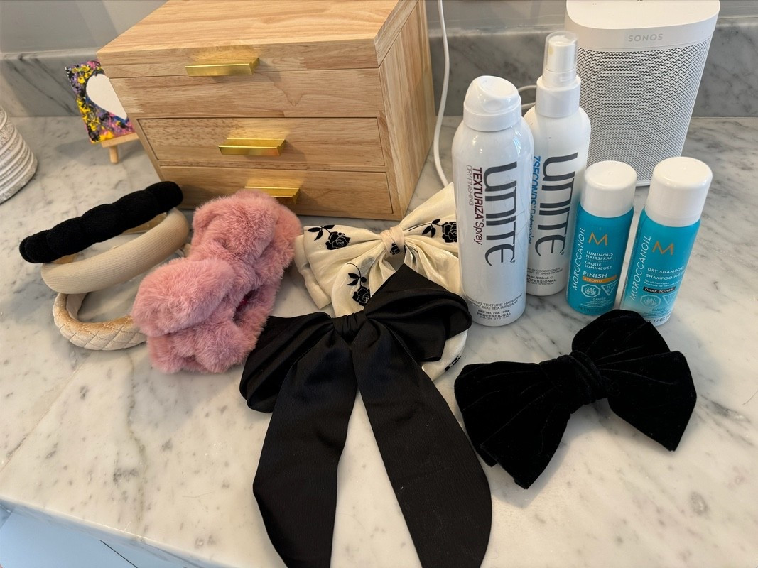 My favorite hair products and accessories 🎀

#LTKFindsUnder100 #LTKselfcare #LTKmorningroutine #LTKGiftGuide #LTKgrwm