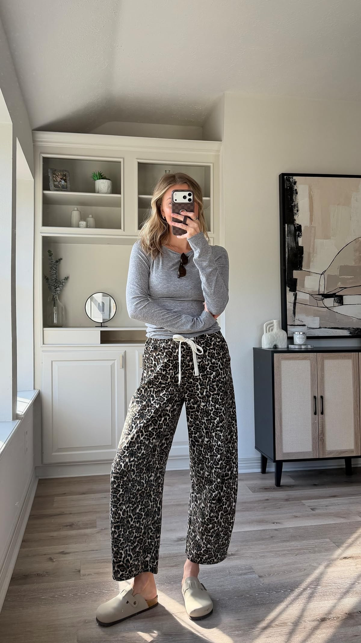 Comfy cute mom ootd | S in long sleeve, S in barrel jeans
 

 #LTKootd