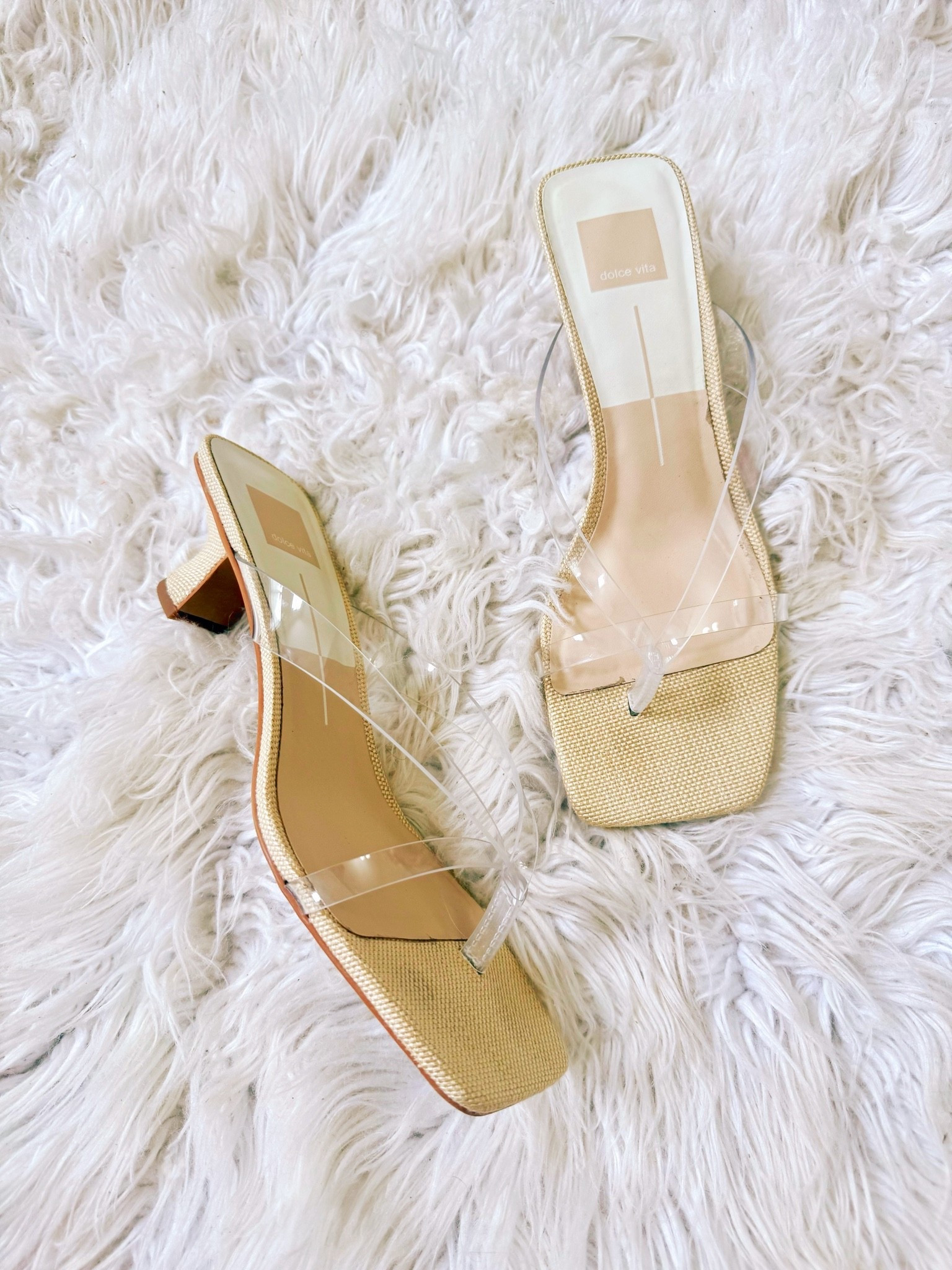 Thong heels, jelly heels, summer sandals, summer heels

#LTKootd