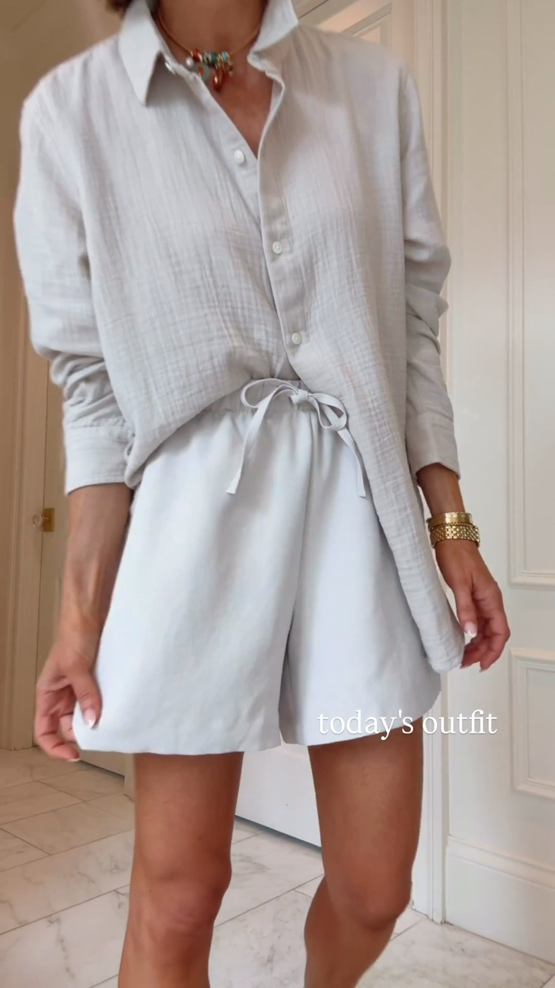 What I wore this week. Wearing size small in shorts and button down from @Aritzia

#LTKsummer