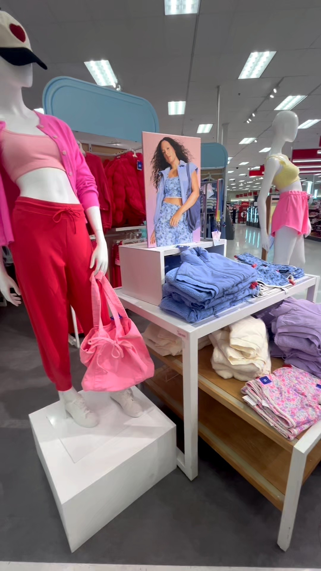 New Target finds 🚨
The Glow Studio by JoyLab collection just dropped and it’s full of vibrant neon colors, fun prints, and affordable athleisure pieces. From sports bras and matching workout sets to cozy vests, puffer coats, cardigans, and accessories — this collection has so many good everyday pieces.
I found everything in store at Target, located at the front of the juniors section. Linked all my favorites here 🤍
#TargetFashion #JoyLab #GlowStudio #TargetActivewear #AthleisureStyle #AffordableWorkoutWear #LTKActivewear #TargetNewArrivals

#LTKSeasonal #LTKActive #LTKFindsUnder50