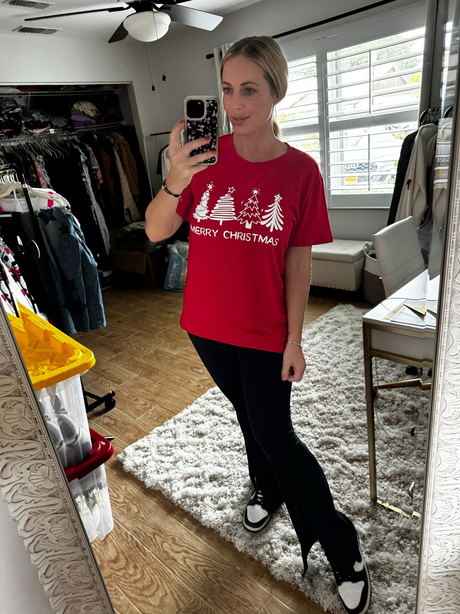 Holiday outfit 



#LTKFindsUnder50 #LTKootd #LTKHoliday