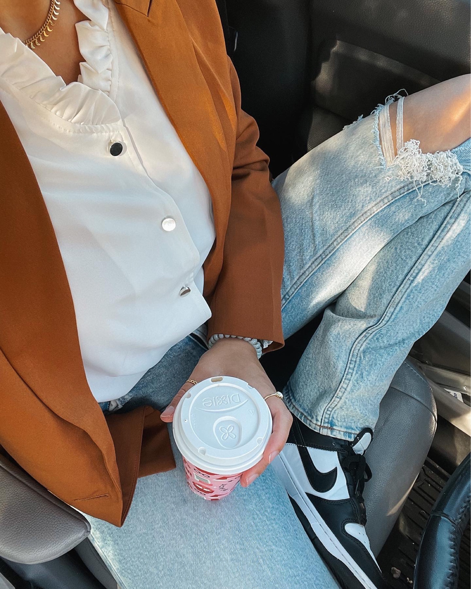 Abercrombie jeans - curve love 🫶🏼 Nike dunk dupes // dunks for less // Nike dupes // DH gate dunks // DH gate dupes // DH gate shoes 

#LTKxAF #LTKshoecrush #LTKSeasonal