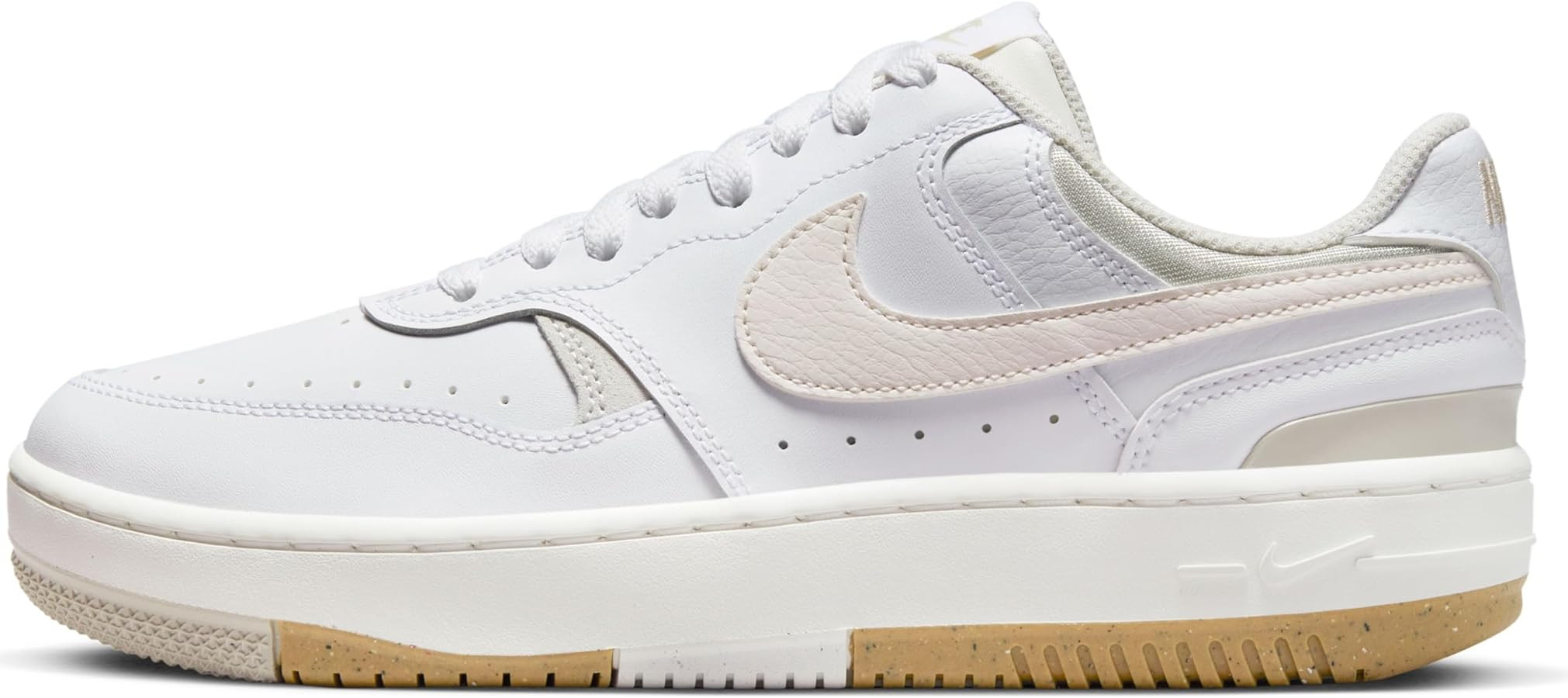 Nike Women's Gamma Force | Amazon (US)