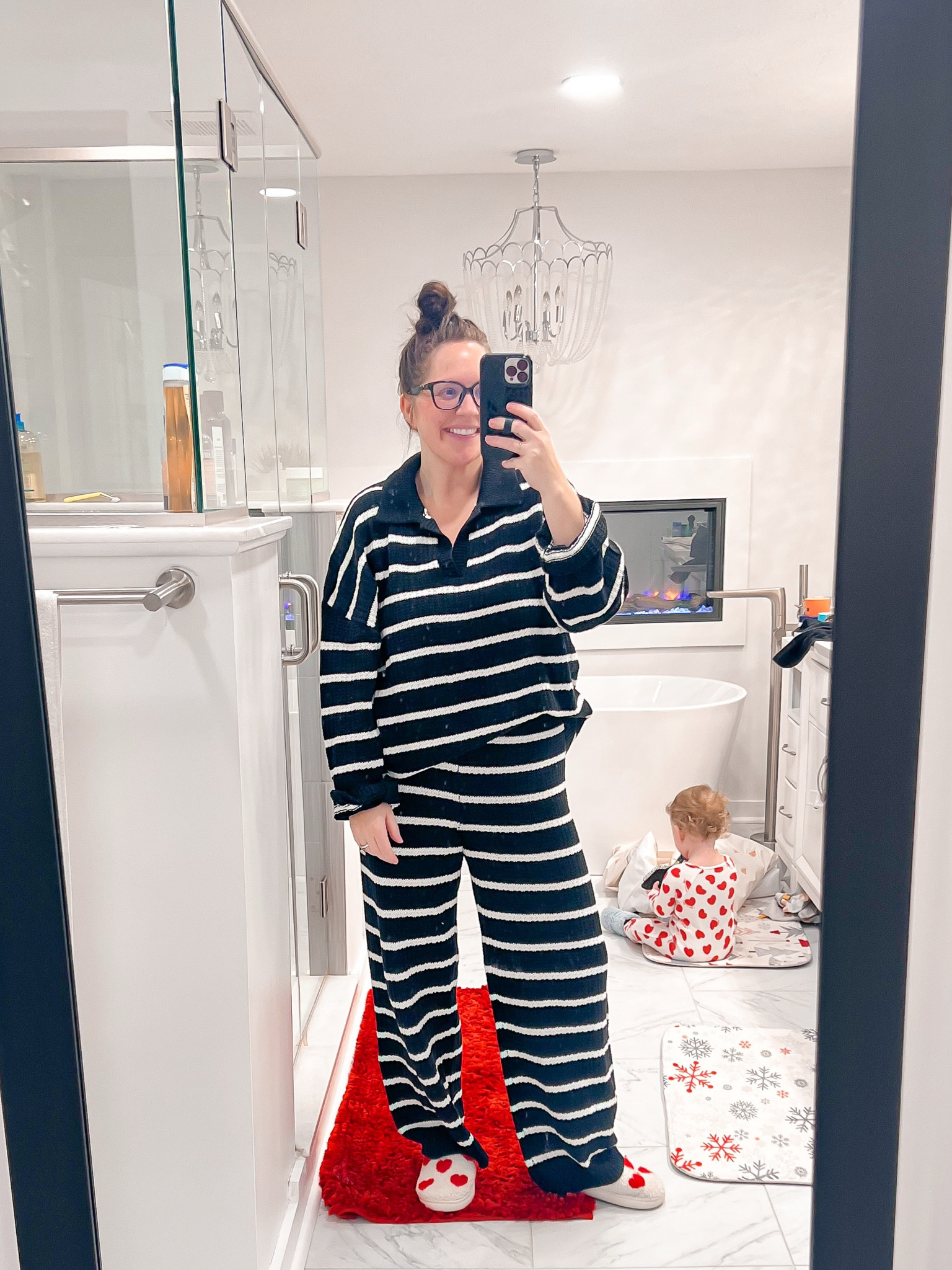 Another day another lounge set. Still not tired of these. 

Runs TTS. Wearing a large  

#LTKPetite #LTKFindsUnder50