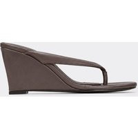 Darya Thong Strap Wedge Heeled Mule In Brown Faux Leather., Women's Size UK 9 | EGO (UK)