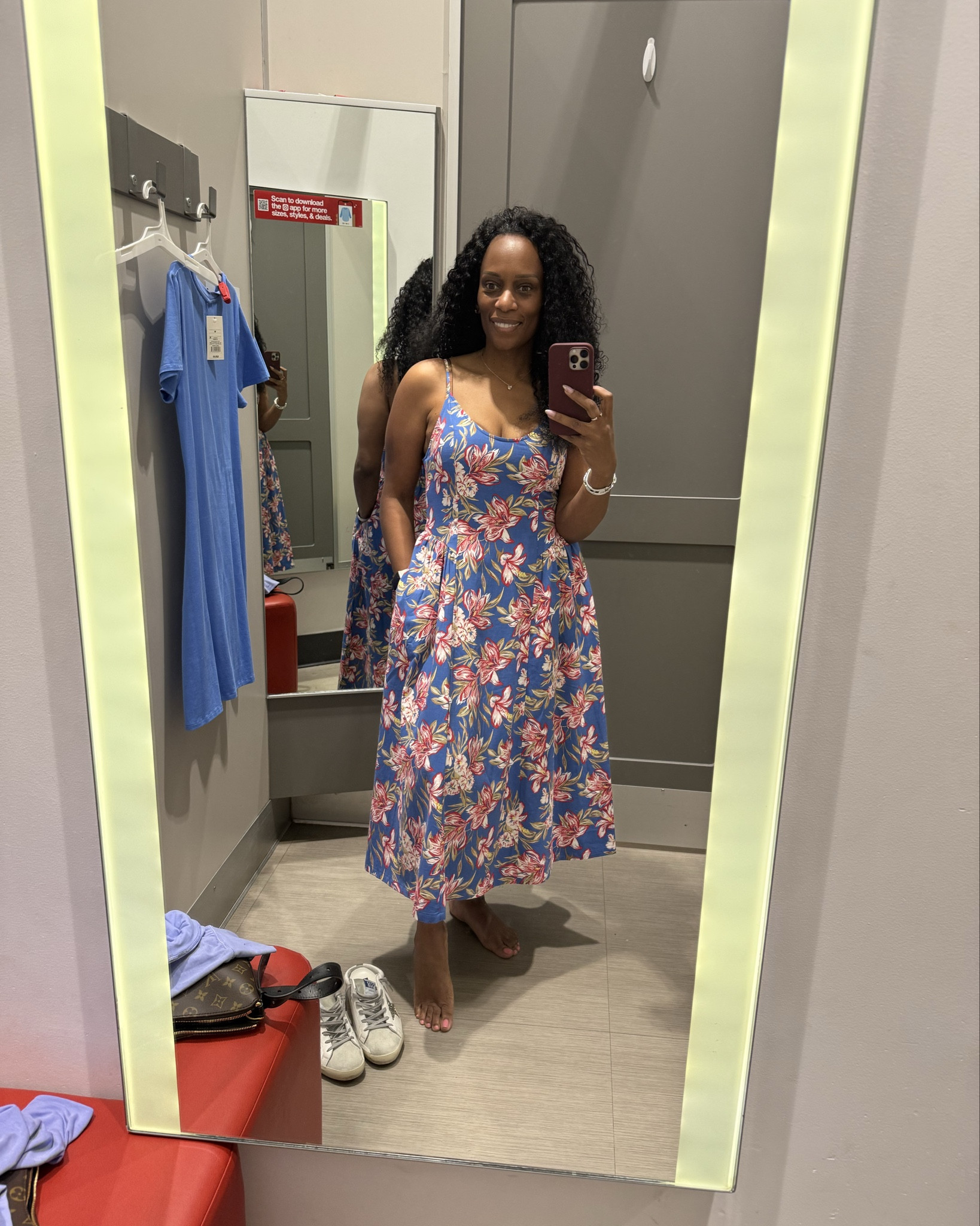 Flattering, flowy, and yes… it has pockets 💙🌸
This under $35 floral midi is the easiest throw-on-and-look-put-together dress in my closet. Lightweight, breathable, and perfect for brunch, church, vacation, or just running errands cute.

You can style it with sneakers for daytime or dress it up with wedges for dinner. Trust me… this one is a closet staple. Linked on my LTK ✨



#LTKStyle #LTKFinds #LTKUnder100 #SpringStyle #BrunchOutfit #MidiDressStyle #EffortlessStyle #MomStyle #VacationStyle #EverydayChic #AffordableFashion #TargetStyle #FloralDress #WeekendLook #LTKSaleAlert

#LTKOver40 #LTKMidsize