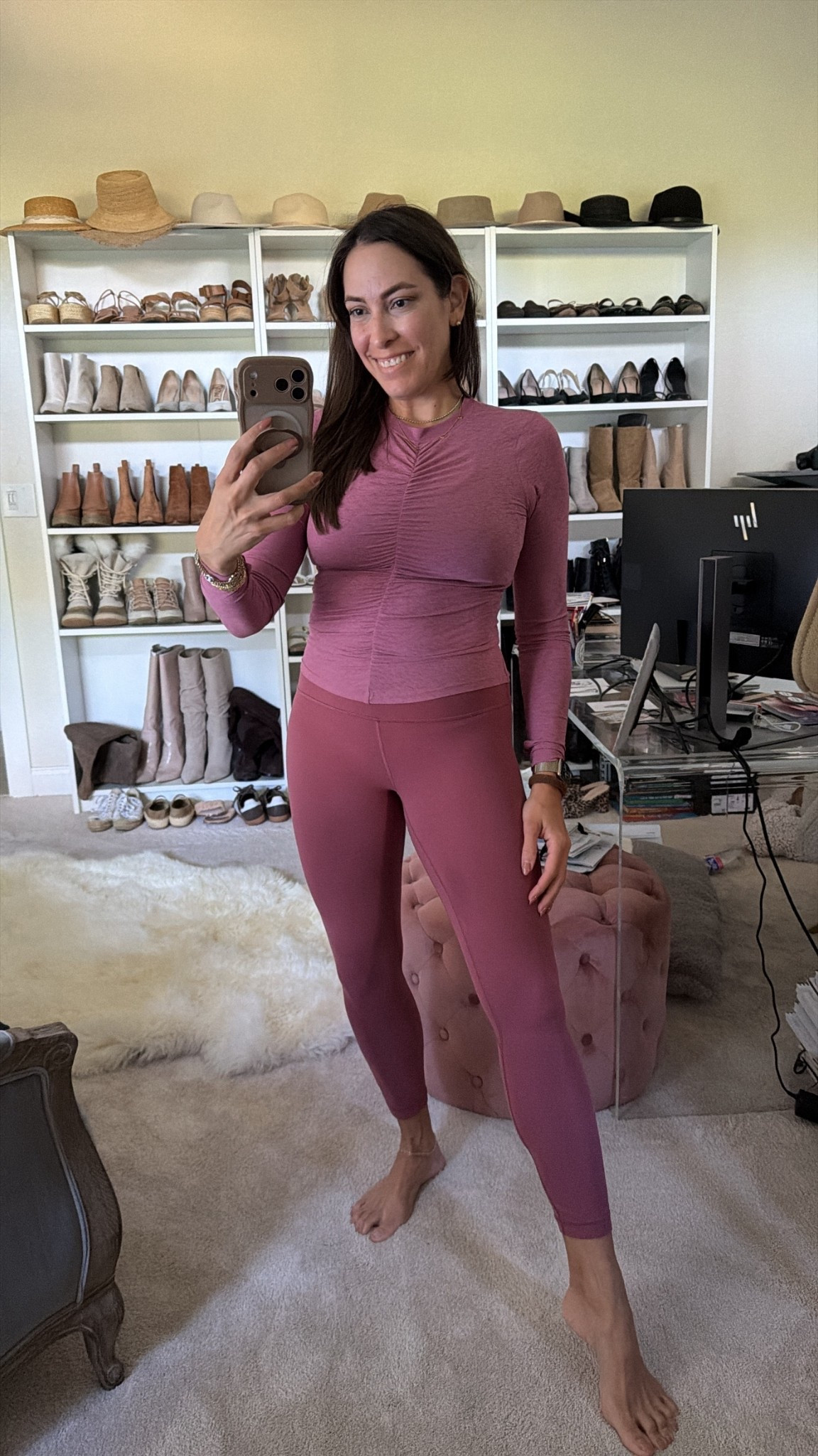 Most flattering workout top from Abercrombie! 

Grabbed the short sleeve version in brown too. 

Leggings are Lululemon aligns. 



#LTKfitnessgoals #LTKCyberWeek #LTKActive