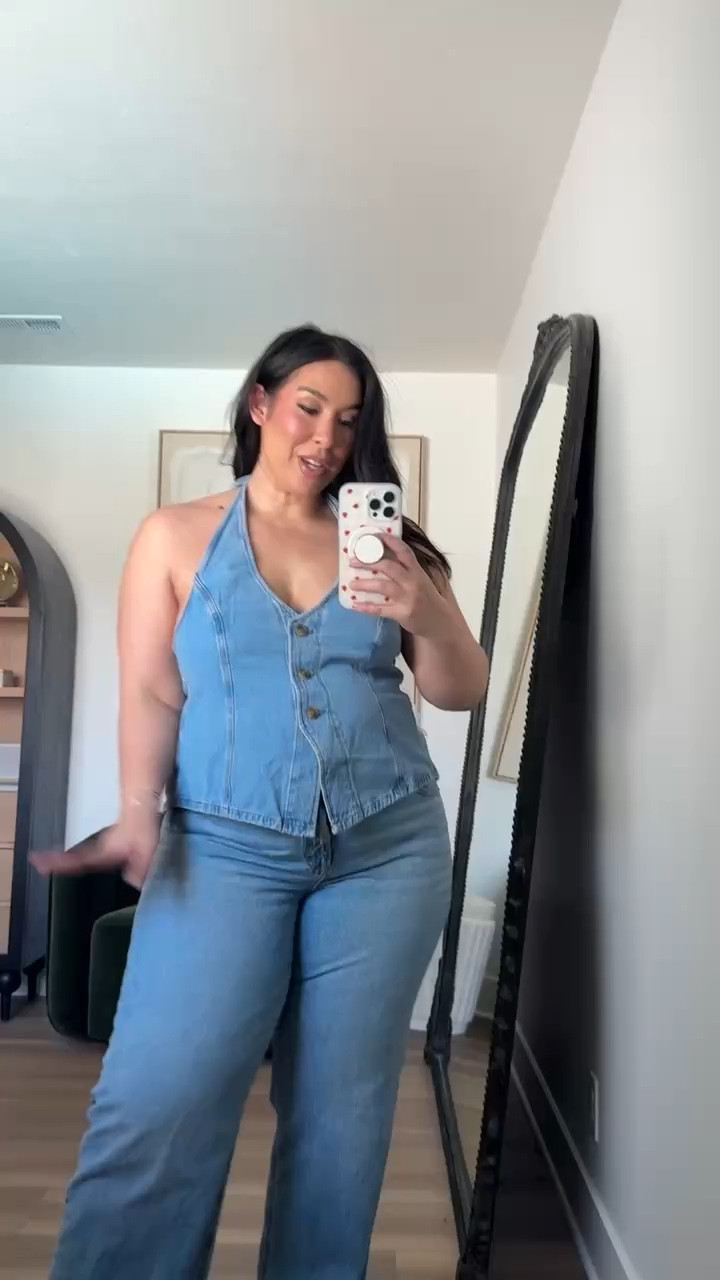 Midsize spring outfit! Size XL top and size 16 jeans
-
-
-
Casual outfit inspo, curvy outfit inspo, curvy jeans, flowy top, midsize fashion, midsize style, size 14, size 16