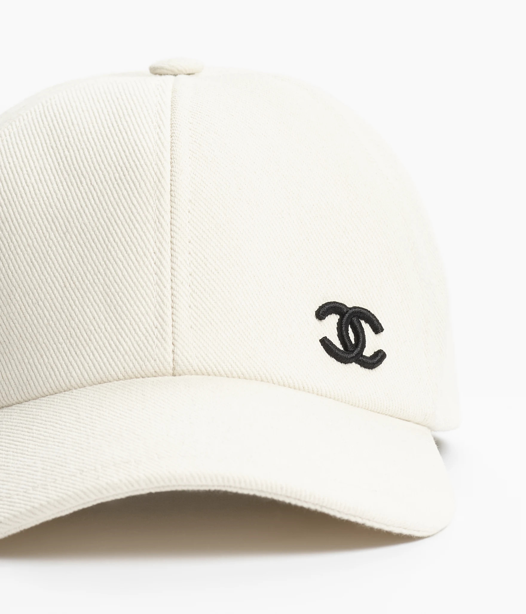 Cap | Chanel, Inc. (US)