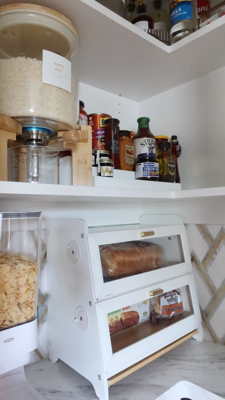 Get this cute bread box with cutting board! I’ve been looking for a good one and finally found the perfect one, with so many cool features for our pantry 🤌🏽

#LTKHome #LTKActive #LTKSaleAlert