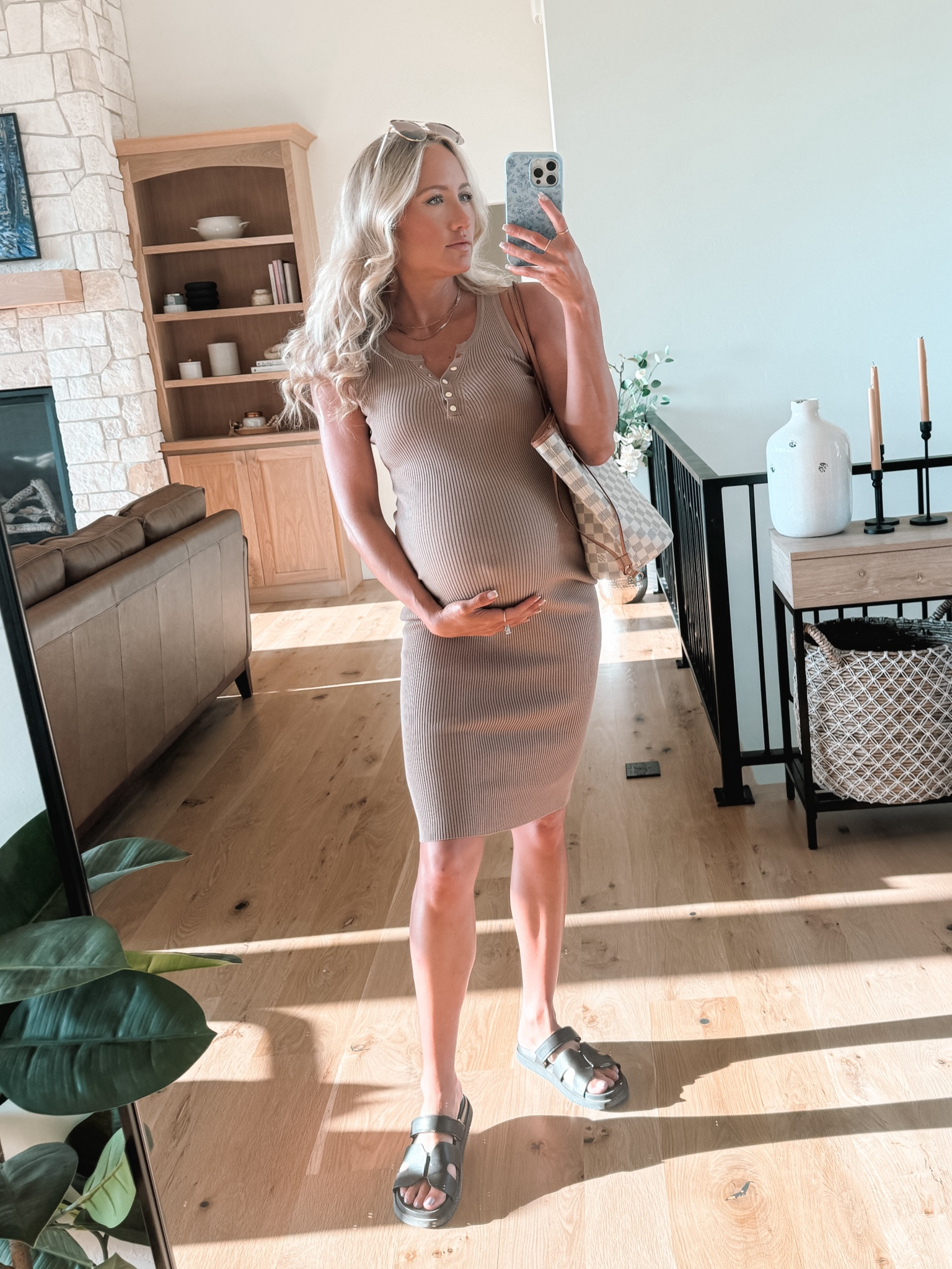 Bump friendly dress 🫶🏻

#LTKStyleTip #LTKBaby #LTKBump
