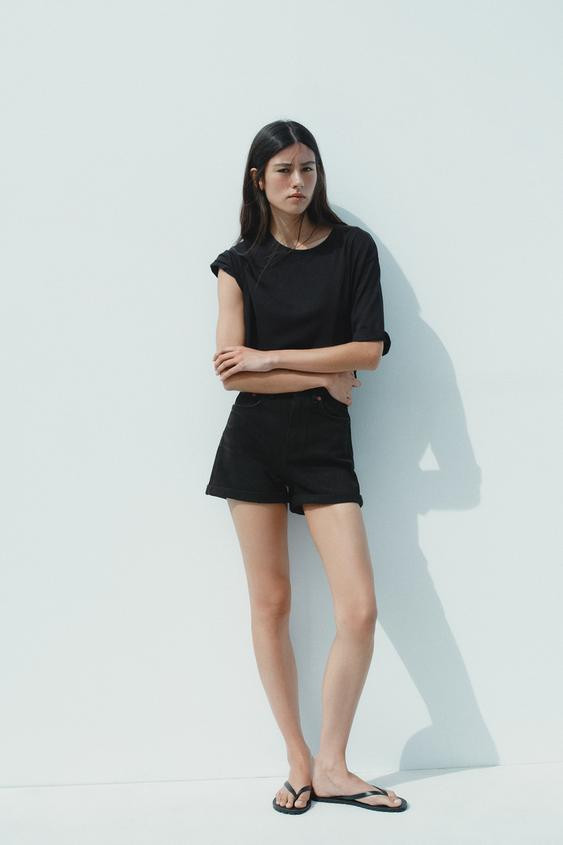 HIGH-WAISTED MOM FIT SHORTS | Zara US