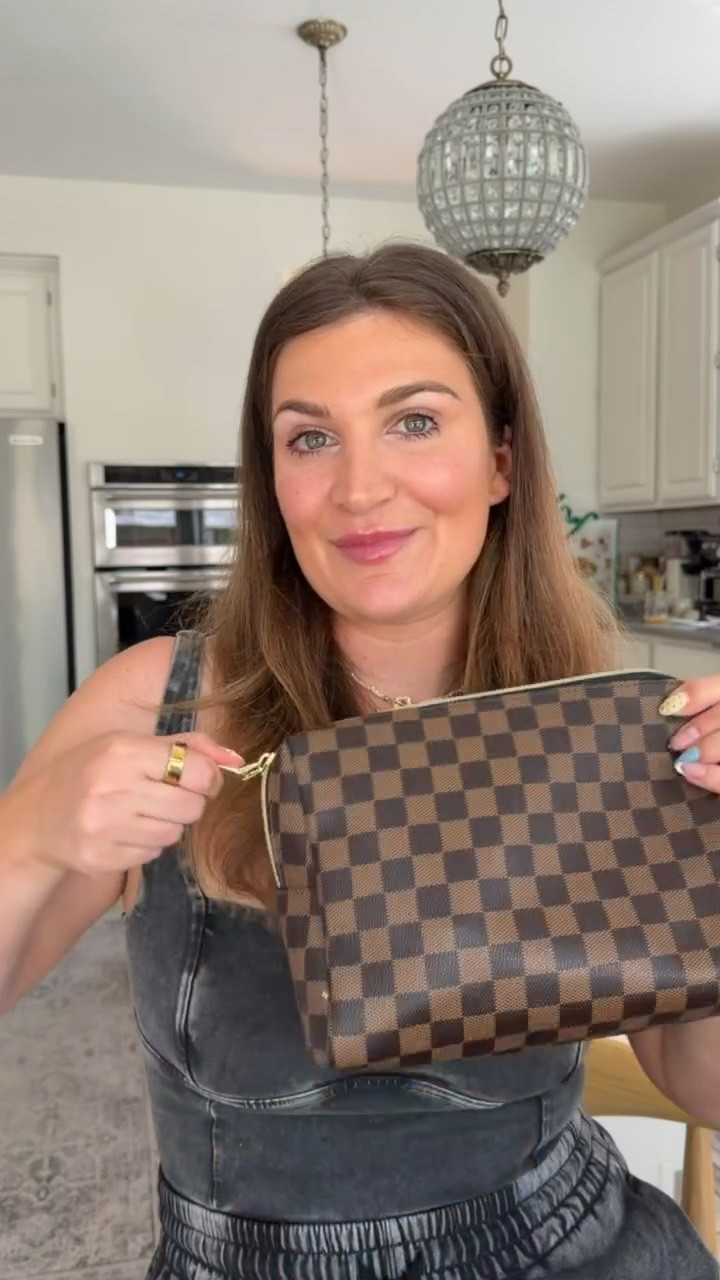 Full face using almost everything from the Sephora Sale — aka the best time to restock your favorites!! ✨

sephora sale makeup, full face makeup routine, everyday glam makeup, glowy makeup look, sephora must haves, makeup routine products, beauty sale favorites, foundation routine, natural glam makeup, sephora sale picks

#LTKgrwm #LTKSaleAlert #LTKBeauty