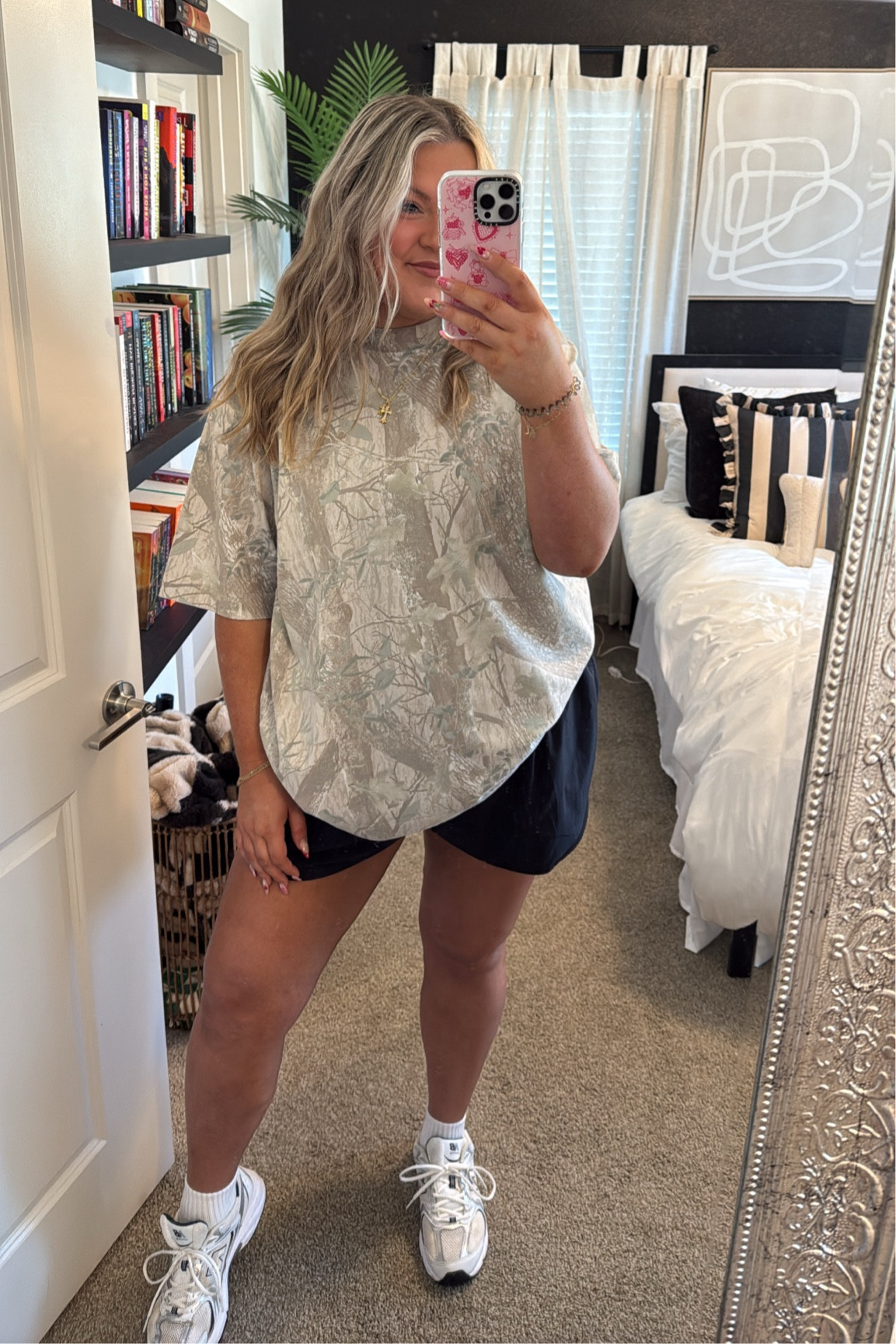 Top size xxl
Shorts xxl

#LTKMidsize #LTKStyleTip #LTKPlusSize