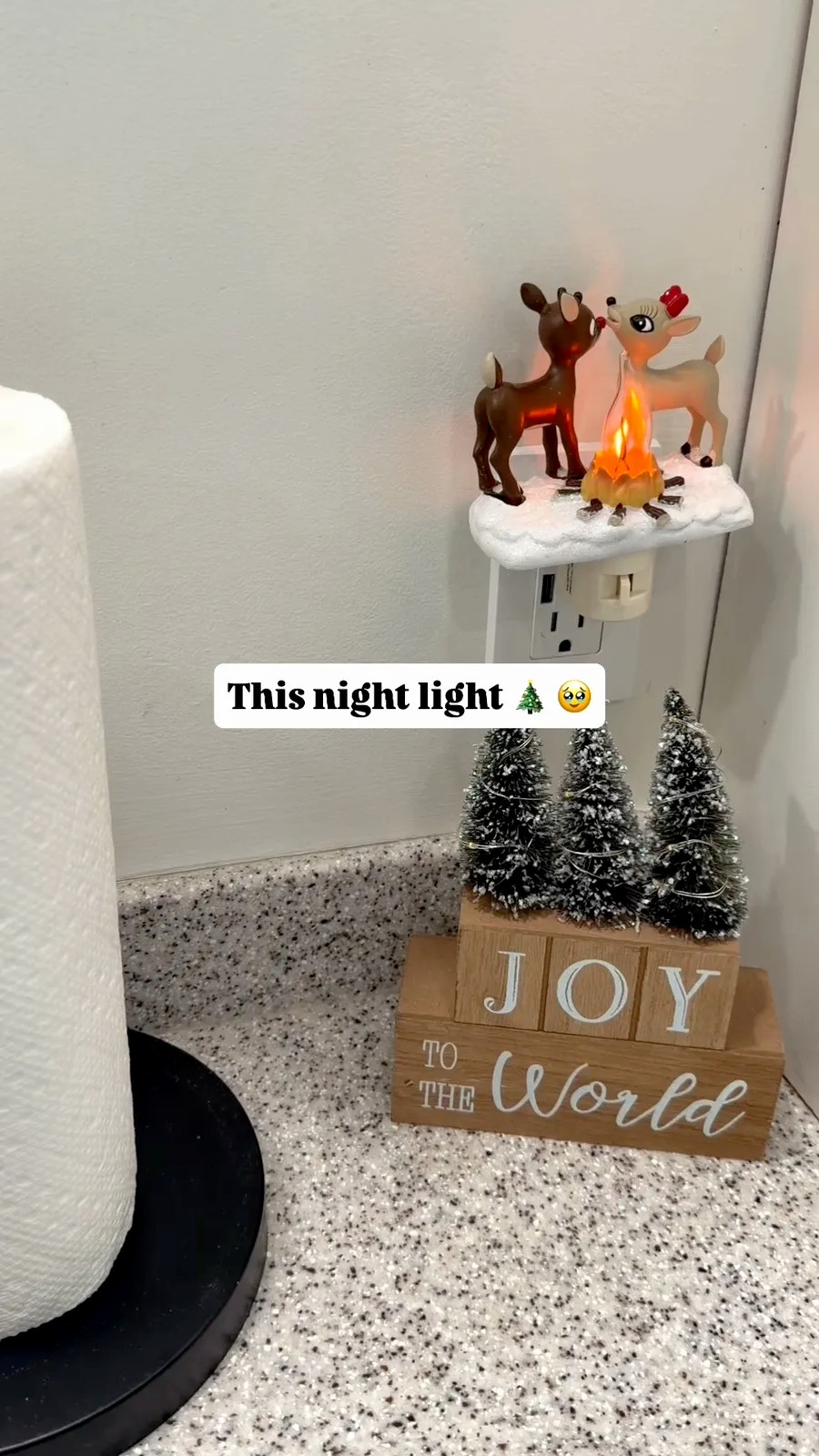 the cutest christmas nightlight!!!  

 #LTKHome