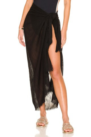 Textured Beach Wrap in Black | Revolve Clothing (Global)
