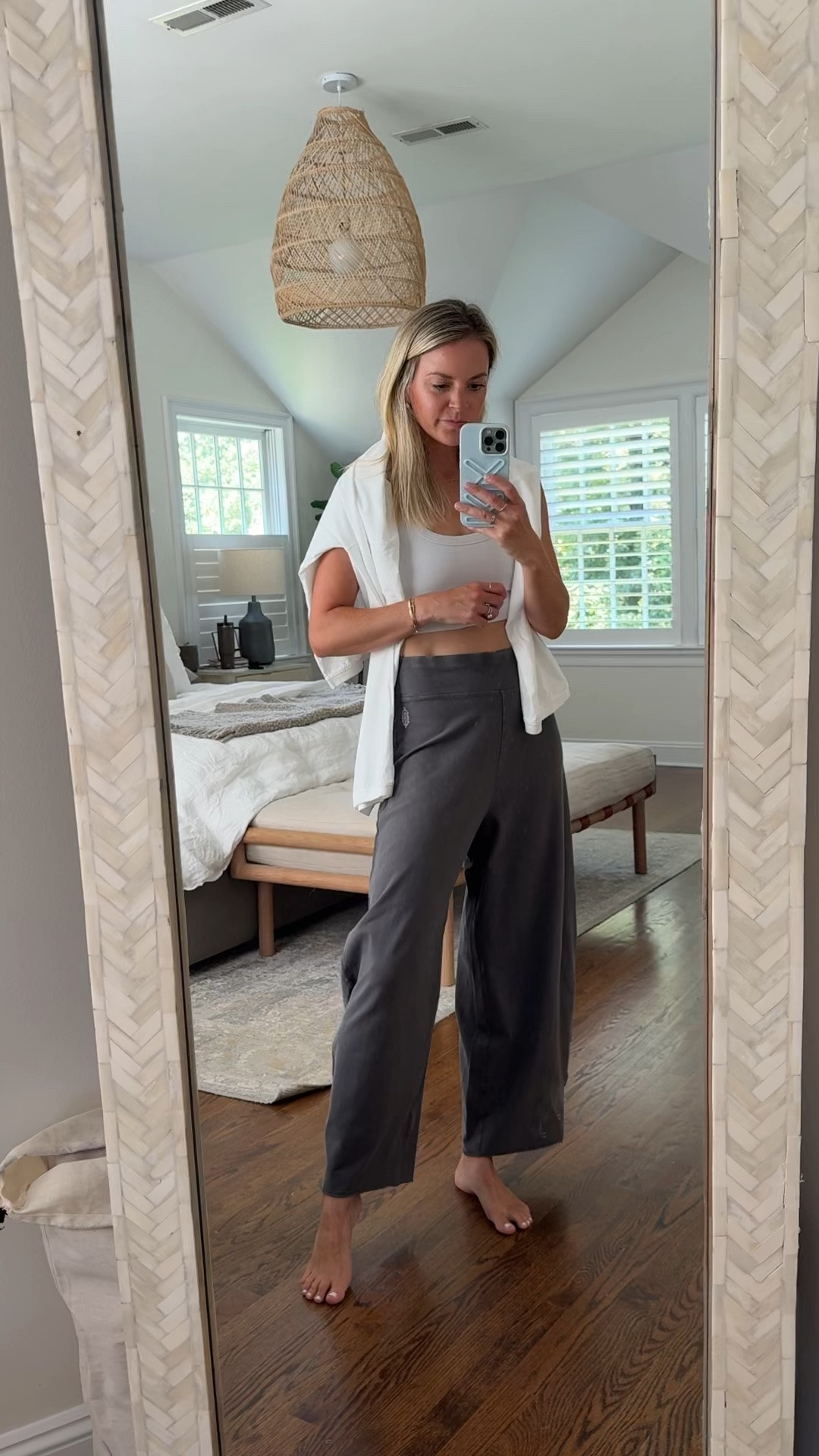 Comfy pull on pants come in tons of colors and under $100. I’m 5’5 wearing all smalls

#LTKmomlife #LTKdayinmylife