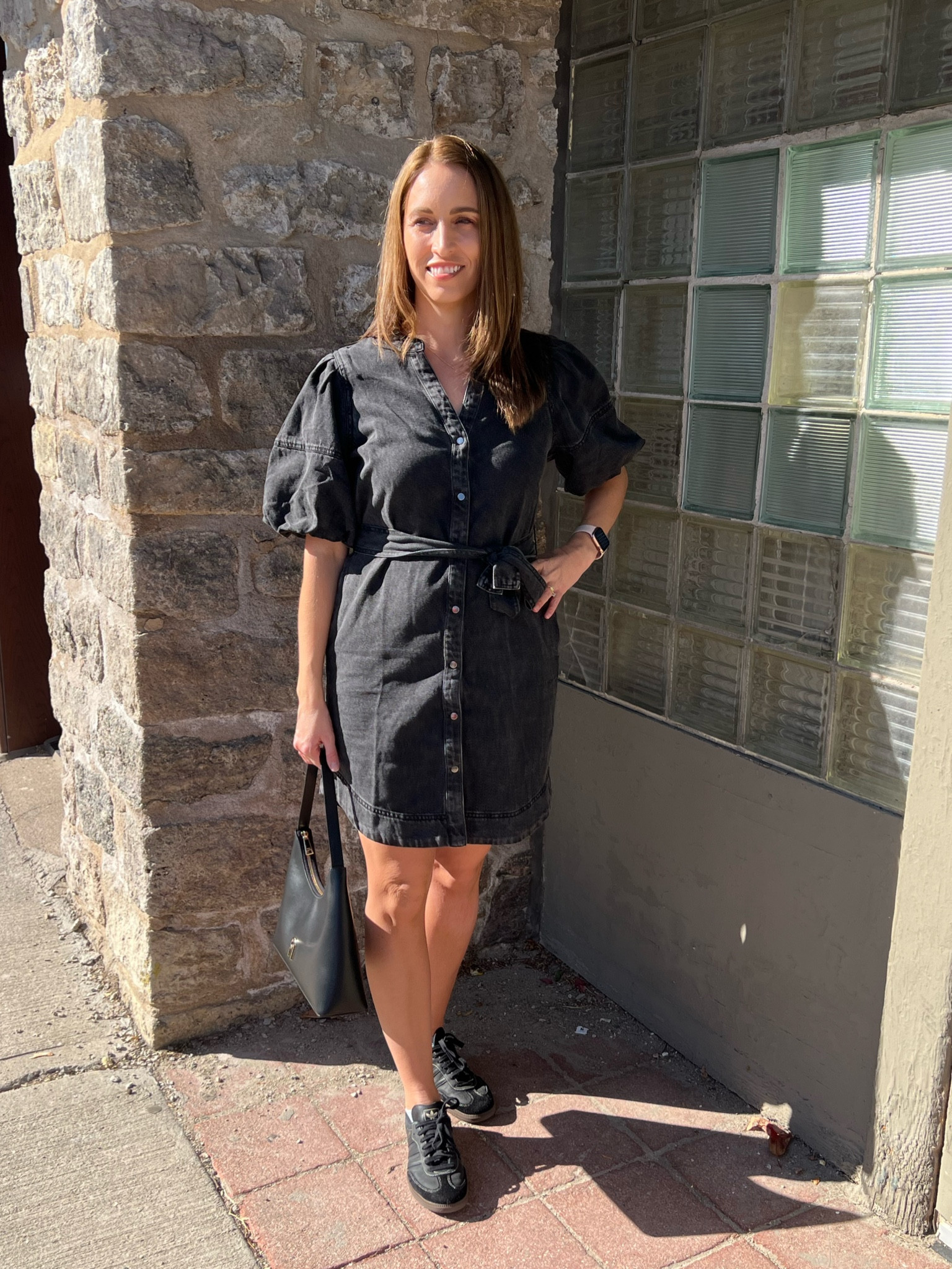 A soft, casual denim dress that I will be wearing in all seasons 🖤

I am wearing size S.

#LTKbag #LTKautumn #LTKcanada