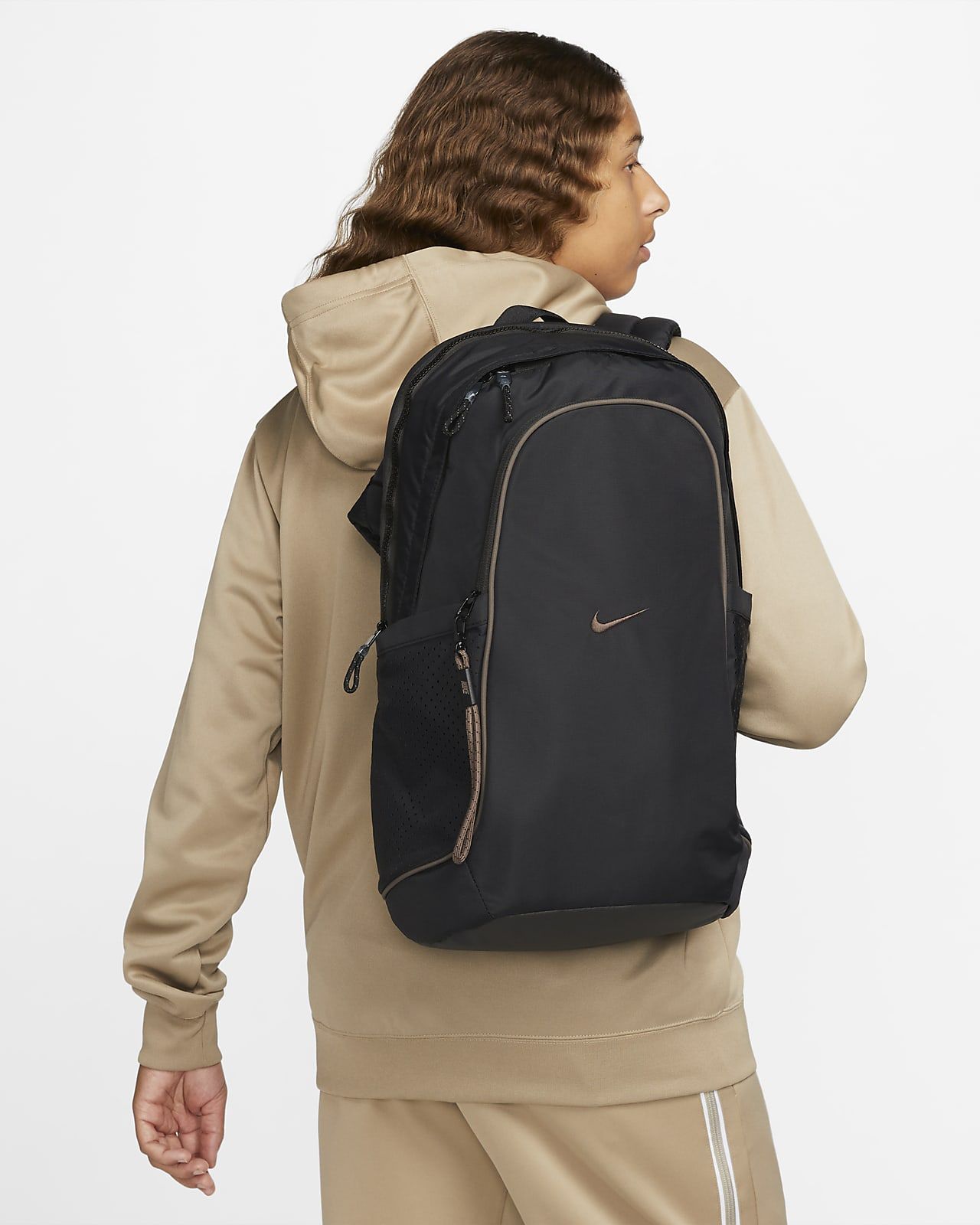 Backpack (20L) | Nike (US)