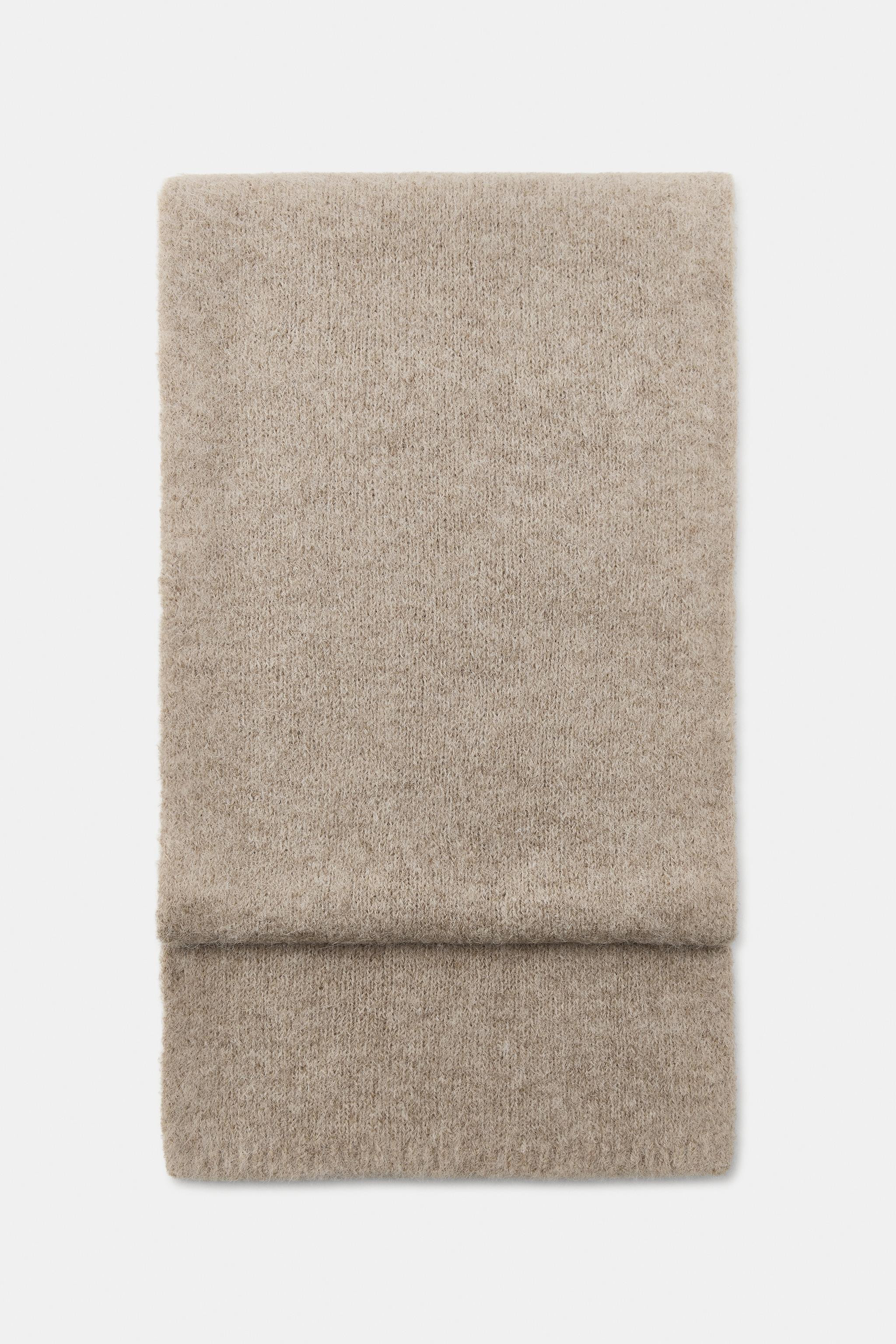 PLAIN KNIT SCARF | Zara US