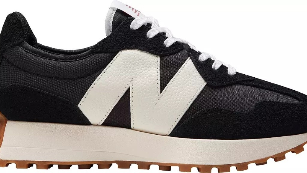 New Balance Women's 327 Shoes

#LTKSaleAlert #LTKActive #LTKOver40