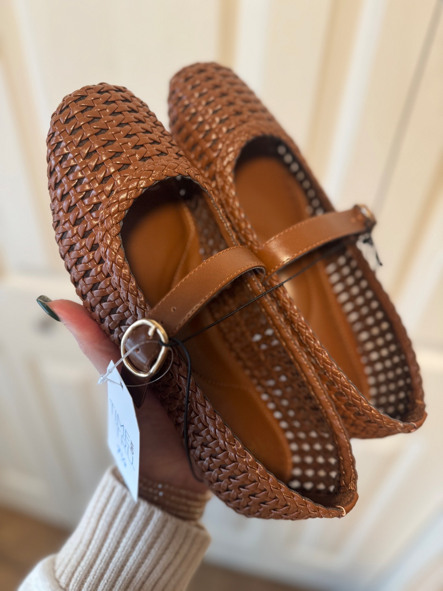 Walmart Time and Tru Women's Woven Ballet Flats

#LTKootd #LTKFindsUnder50 #LTKWorkwear