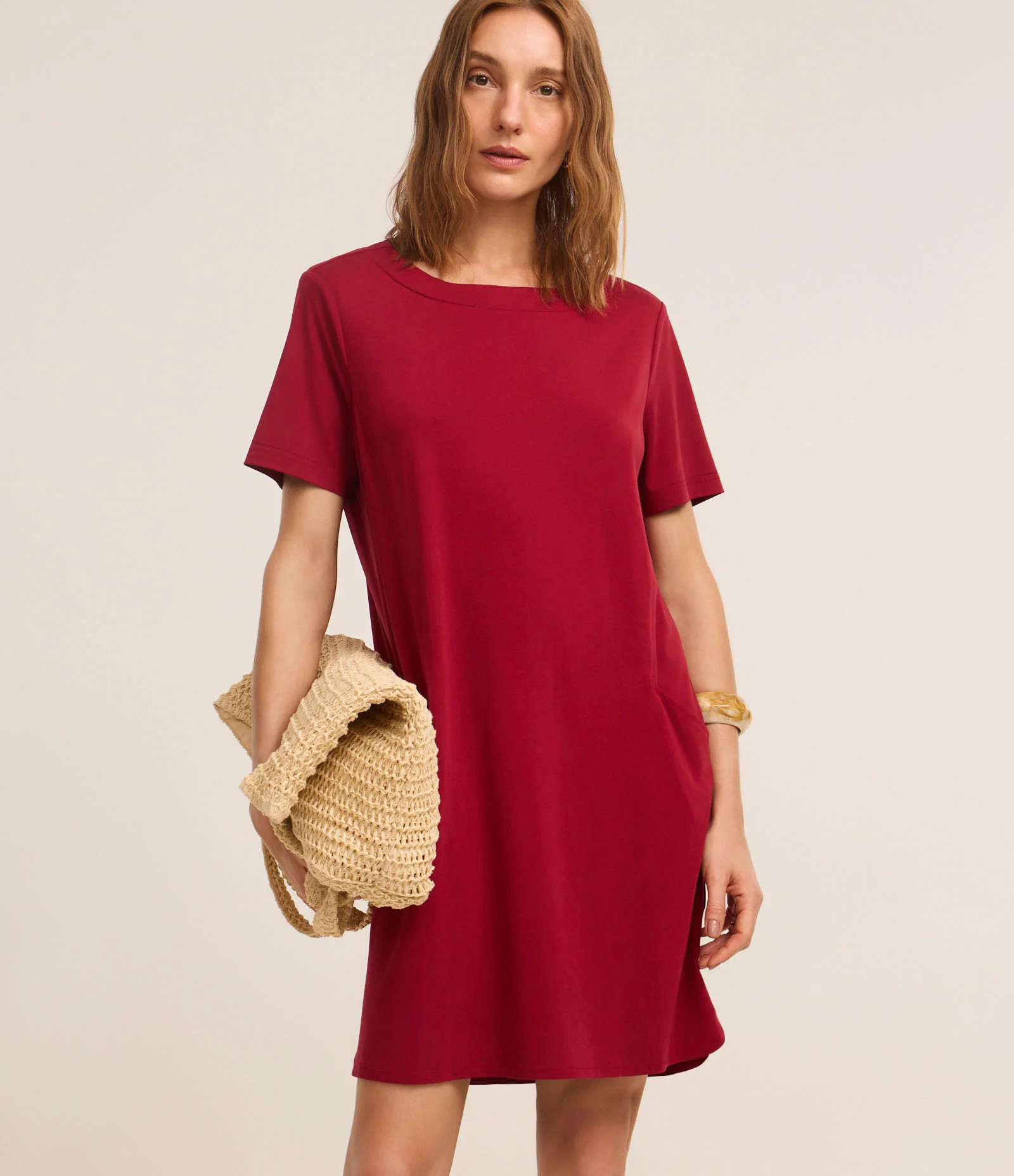 Vestido T-shirt Curto em Viscose com Bolsos Laterais Azul - Lojas Renner | Renner (BR)