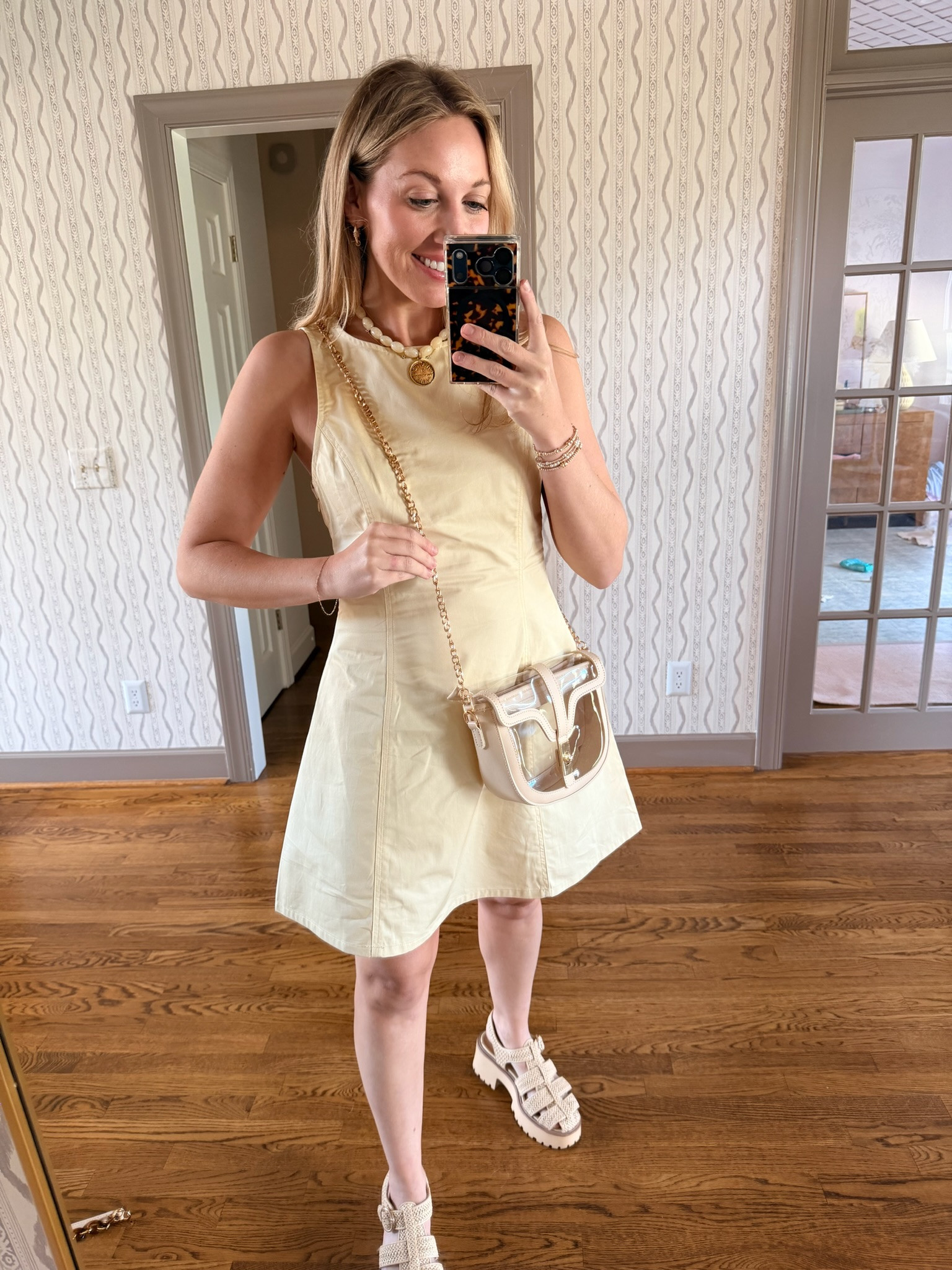 The cutest butter yellow/cream dress! So many ways to style this!

*Wearing a Medium in this dress & it does runs small. Shoes are old Dolce Vita but linking similar ones!

#TheSouthernSource #OOTD #FallDress #AmazonFinds #AmazonFashion 

 #LTKdayinmylife #LTKgrwm #LTKootd