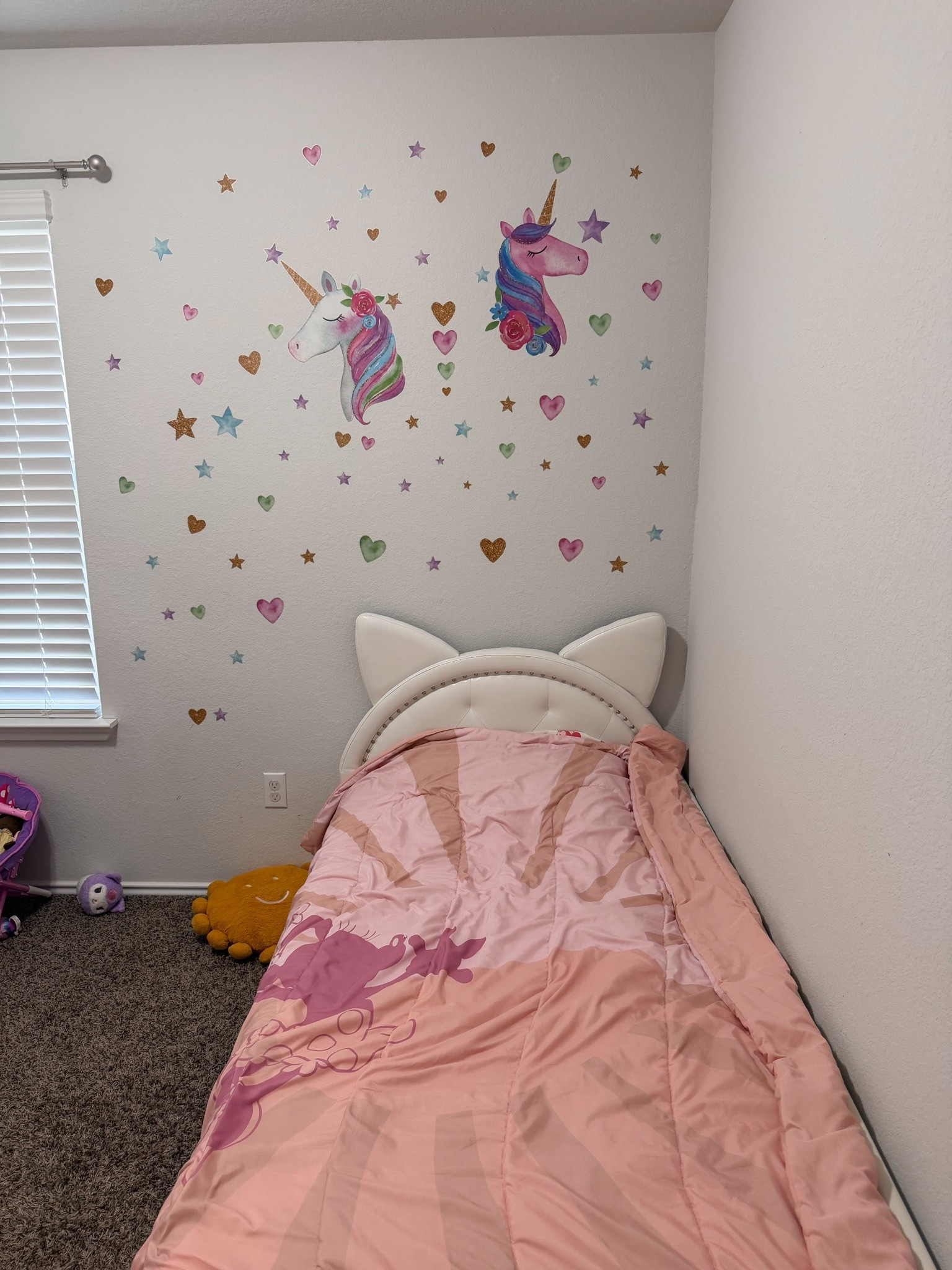 I love these wall decals so much! Jaden has basketball ones in his room that are such great quality! So we found the same brand but in a unicorn design for jayana 🦄

#LTKKids #LTKHome #LTKdayinmylife