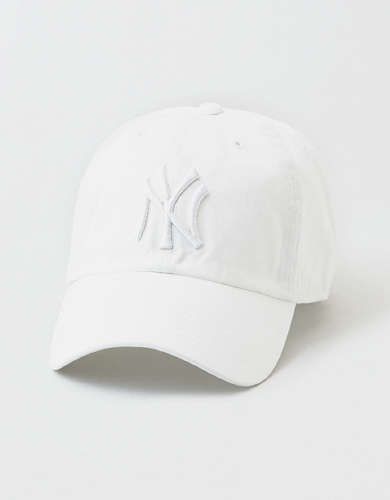 '47 Brand NYY Tonal Clean Up Hat | American Eagle Outfitters (US & CA)