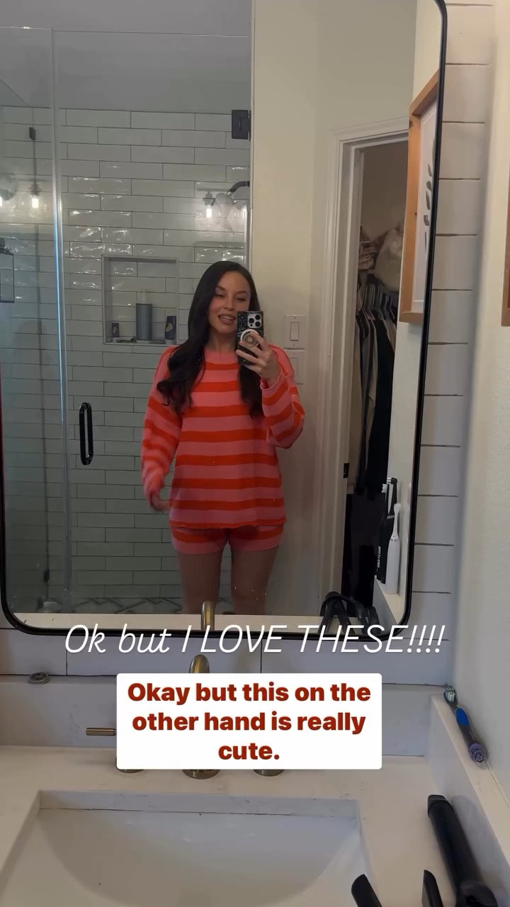 I am OBSESSED with this perfect summer/beach/pool lounge set! I’m getting a ton of colors!!! I sized up to a medium (I usually wear a small) to get that comfy cozy feel. It’s definitely a 2026 summer staple!! 

#LTKMothersDay #LTKmomlife #LTKdayinmylife