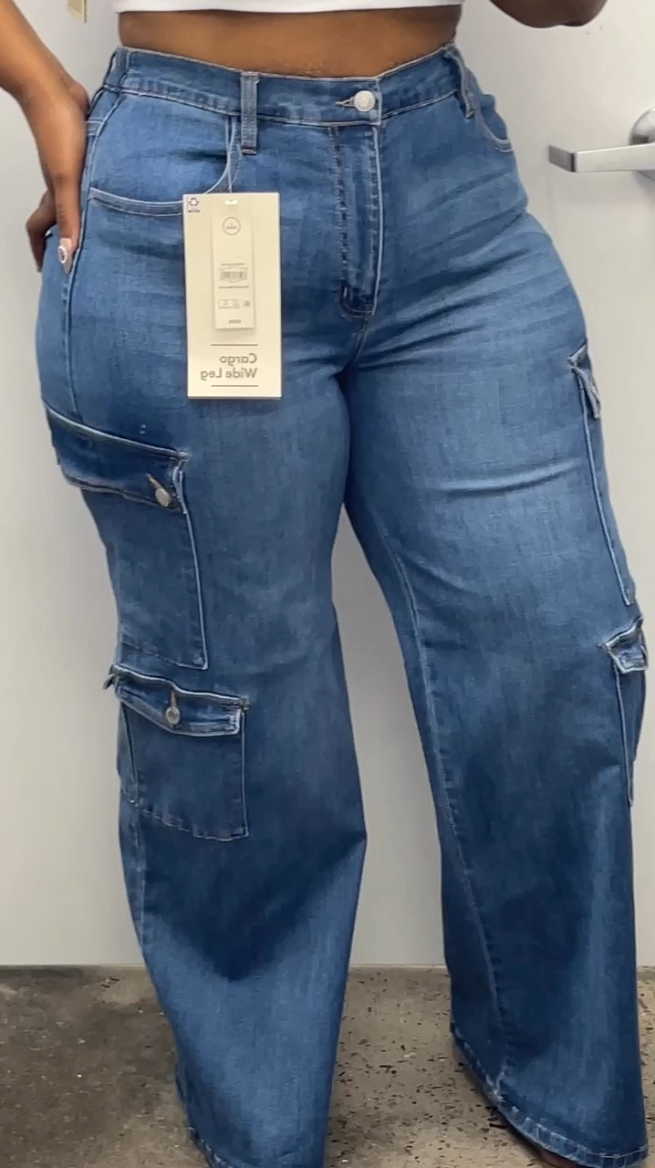 Walked in Walmart today on the hunt for one thing and walked out with everything but that ONE THING! 😂🤦🏾‍♀️

I know it’s not just me! Anywho, I came up on some goodies today and of course I had to share them with y’all! 

#LTKSummerSales #LTKFindsUnder50 #LTKMidsize