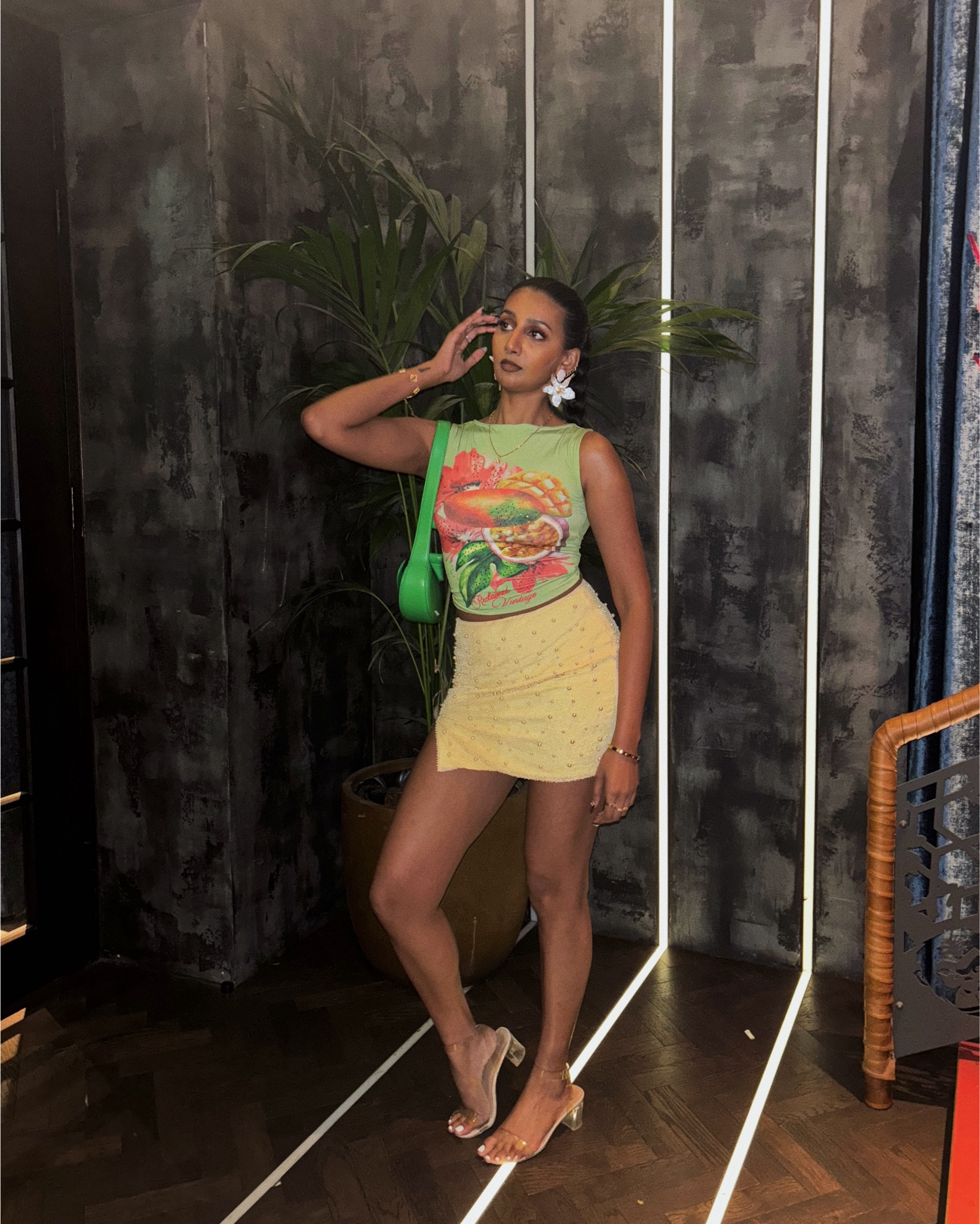 Holiday vibes always💚🥭💫

#LTKpartywear #LTKuk