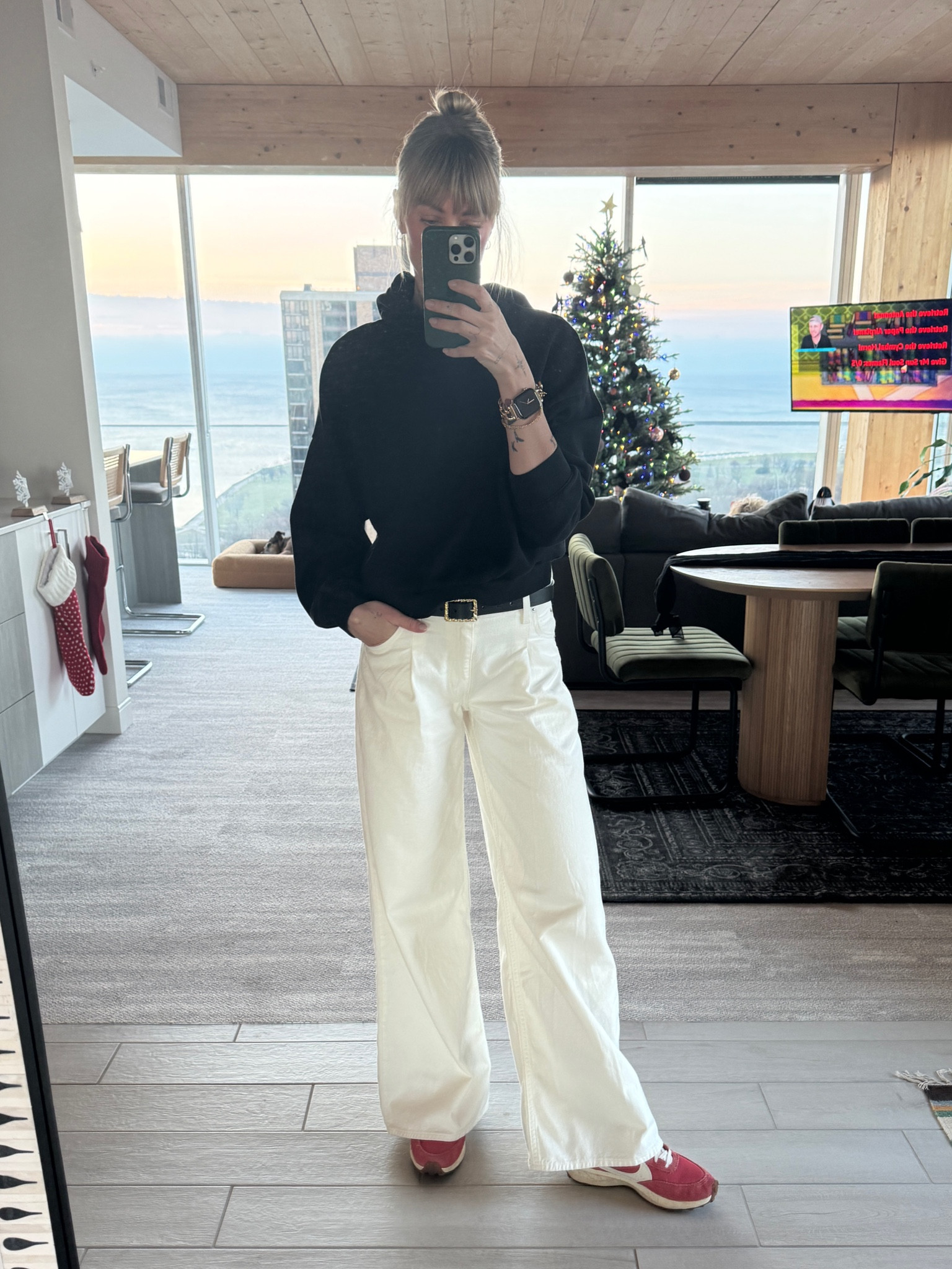Comfy winter whites. 

#LTKOver40 #LTKShoeCrush #LTKFindsUnder100