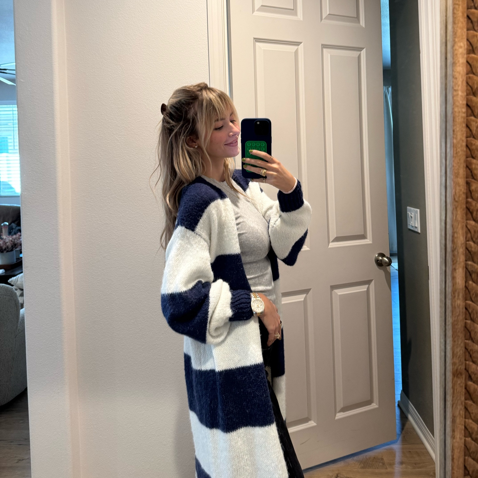 New fav cardigan are you kidding!!! From Beginning Boutique 😍