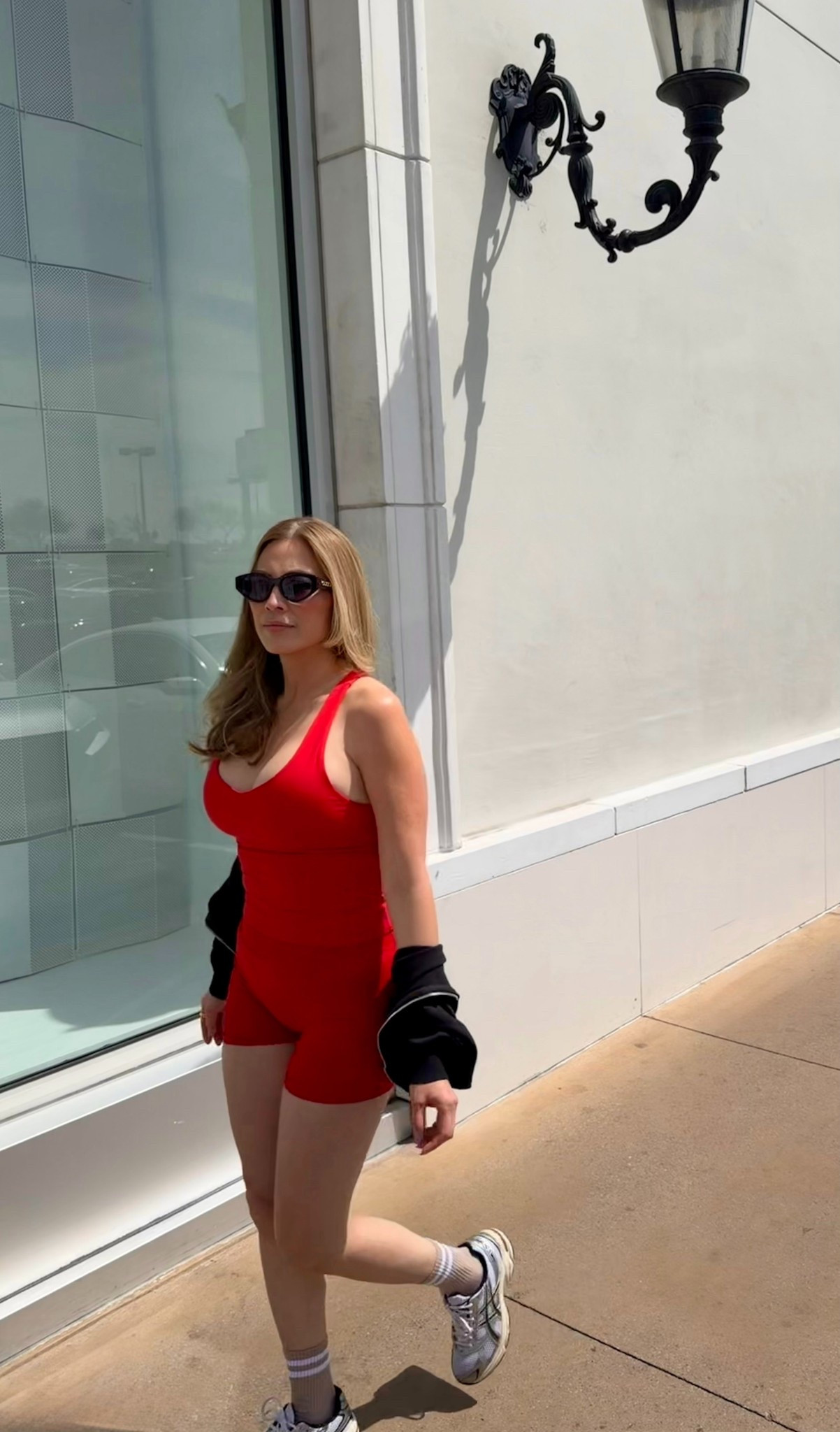 Just a pop of red to add color to your life 

#LTKdayinmylife #LTKootd #LTKfitnessgoals
